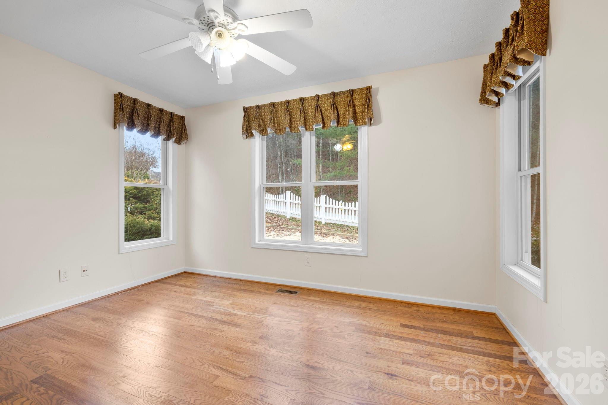 242 Carriage Summitt Way — Hendersonville