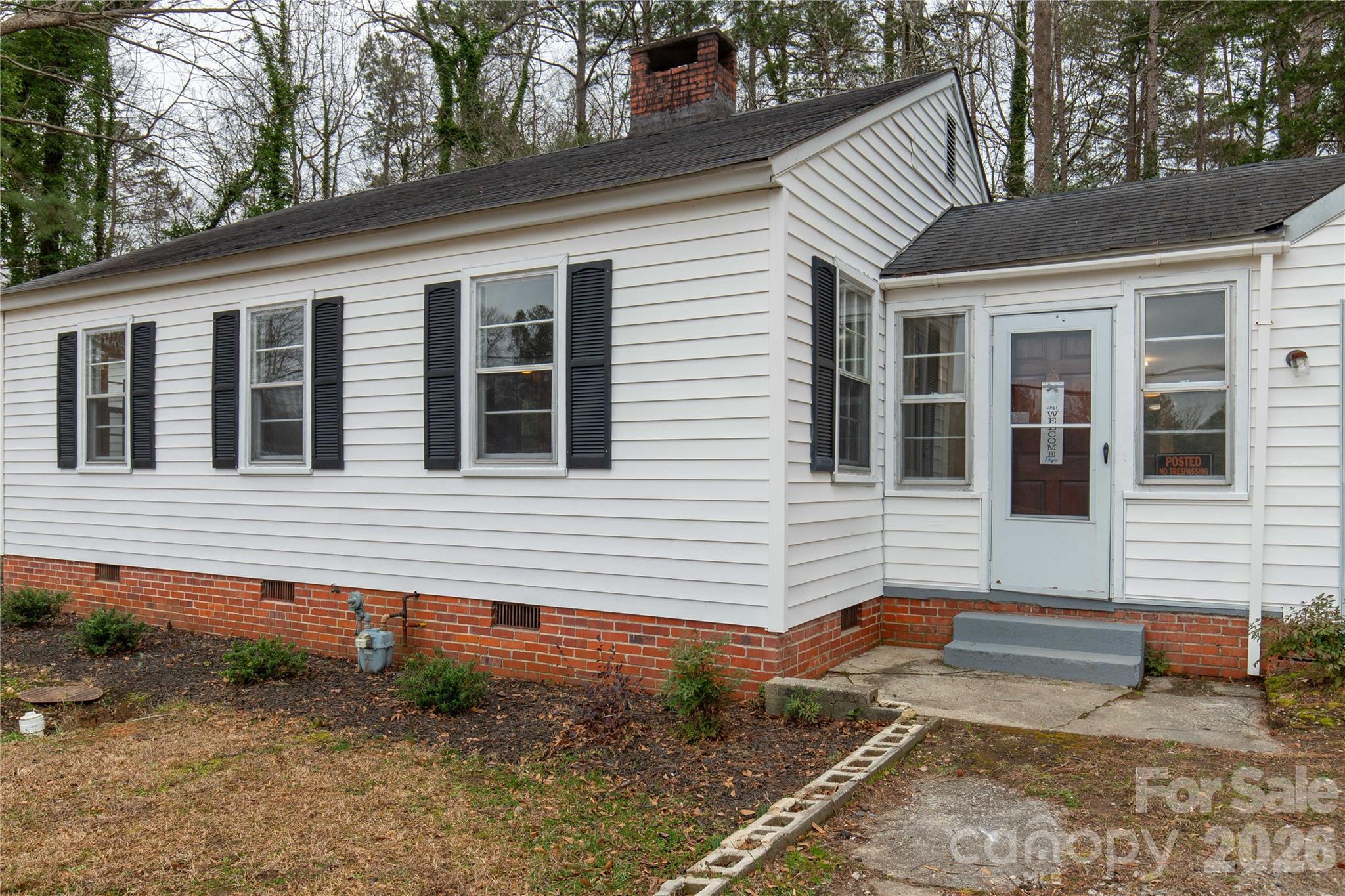 1250 Hampton Grace Avenue — Lancaster