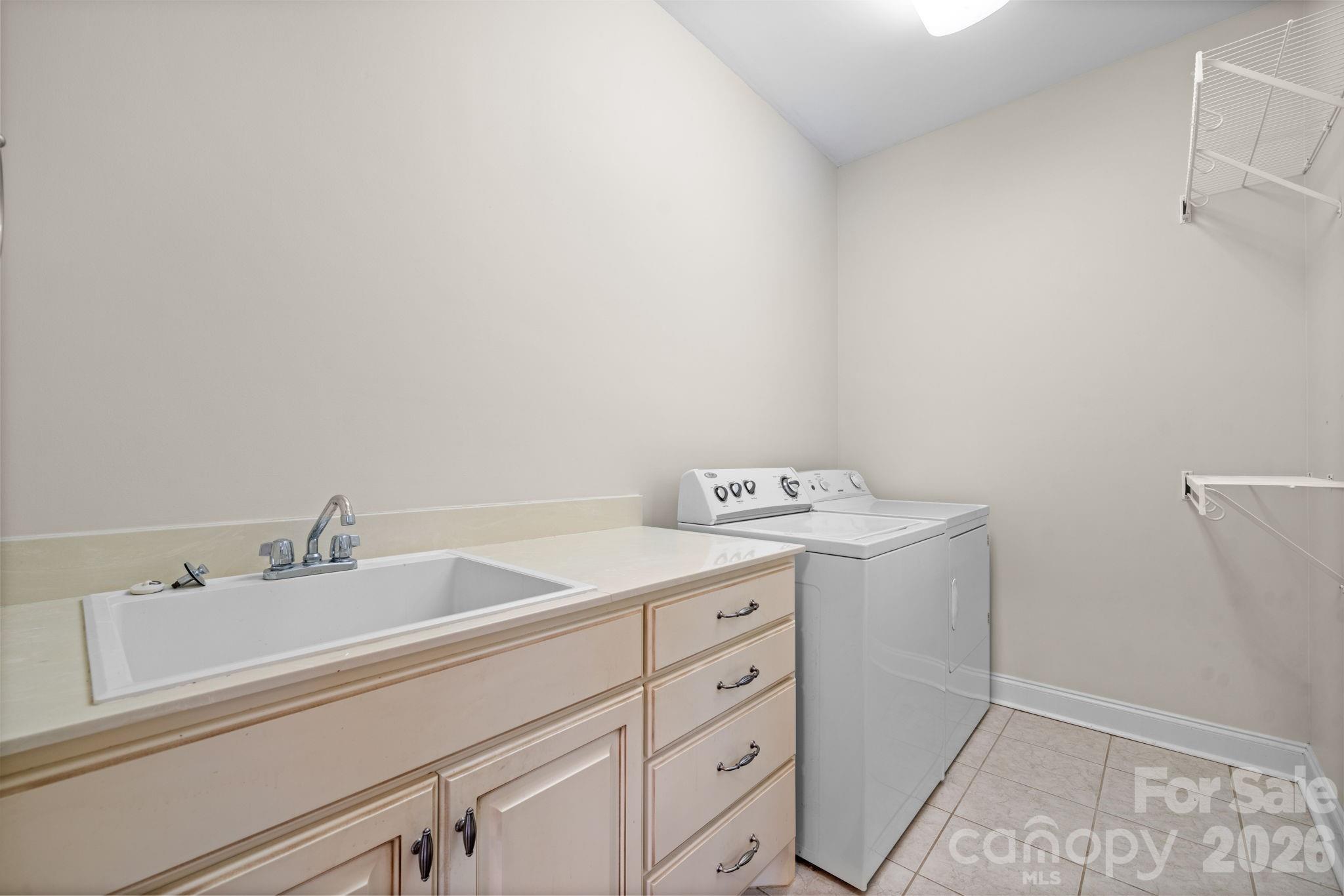 2301 Willow Creek Drive — Newton