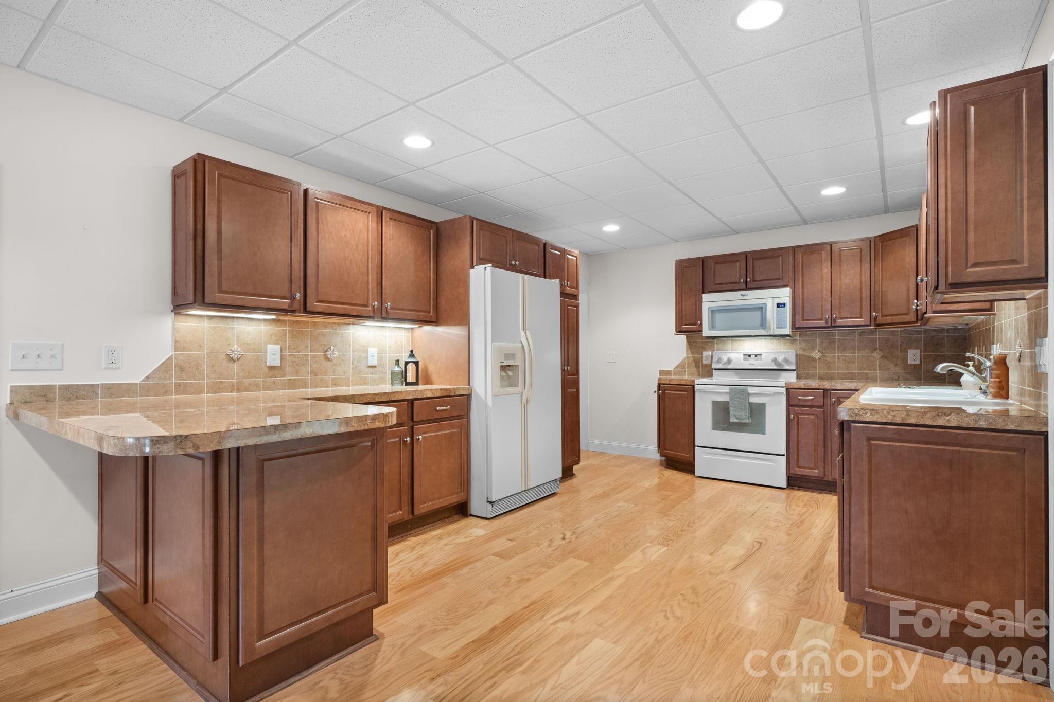 2301 Willow Creek Drive — Newton