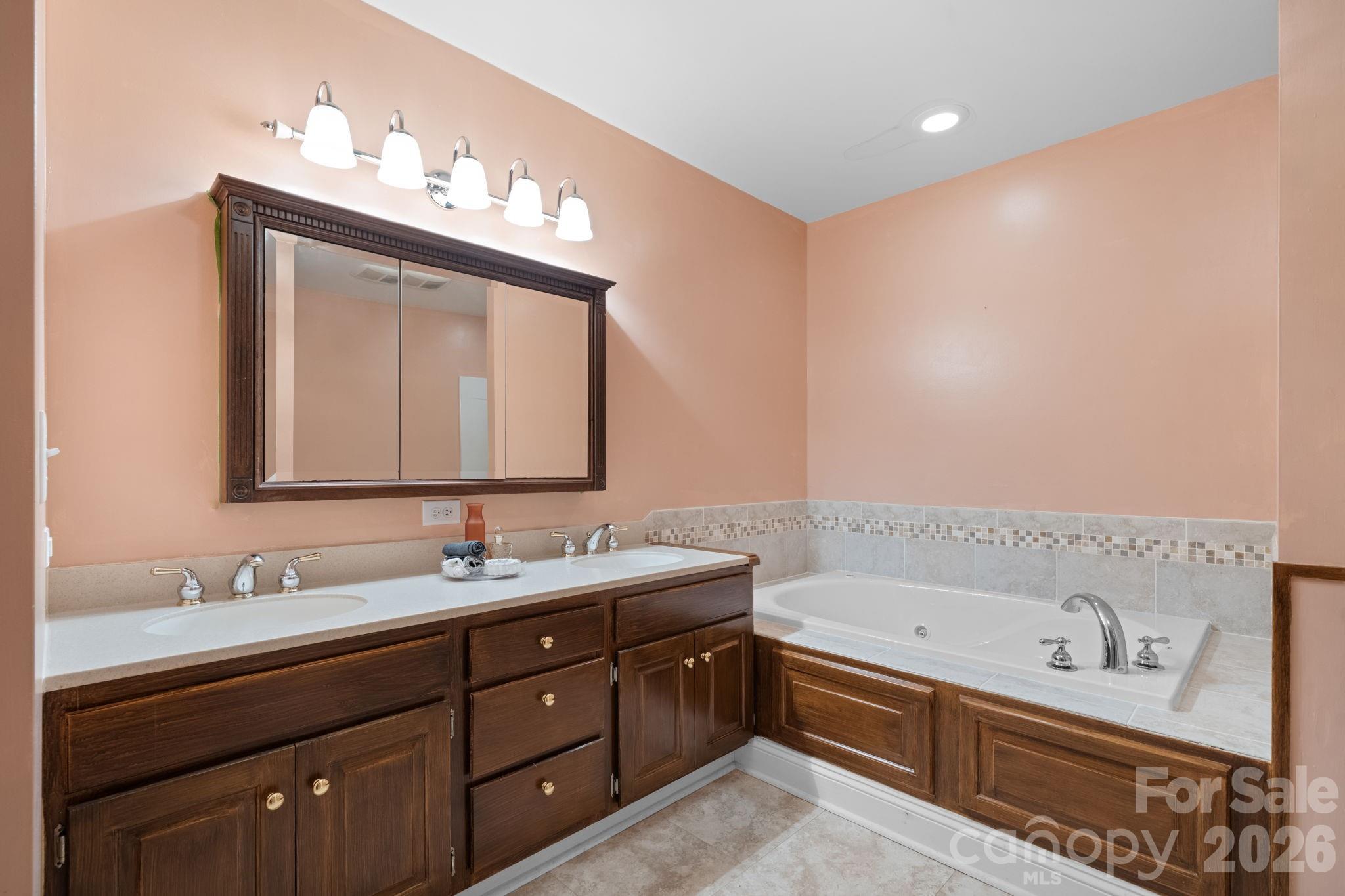 2301 Willow Creek Drive — Newton