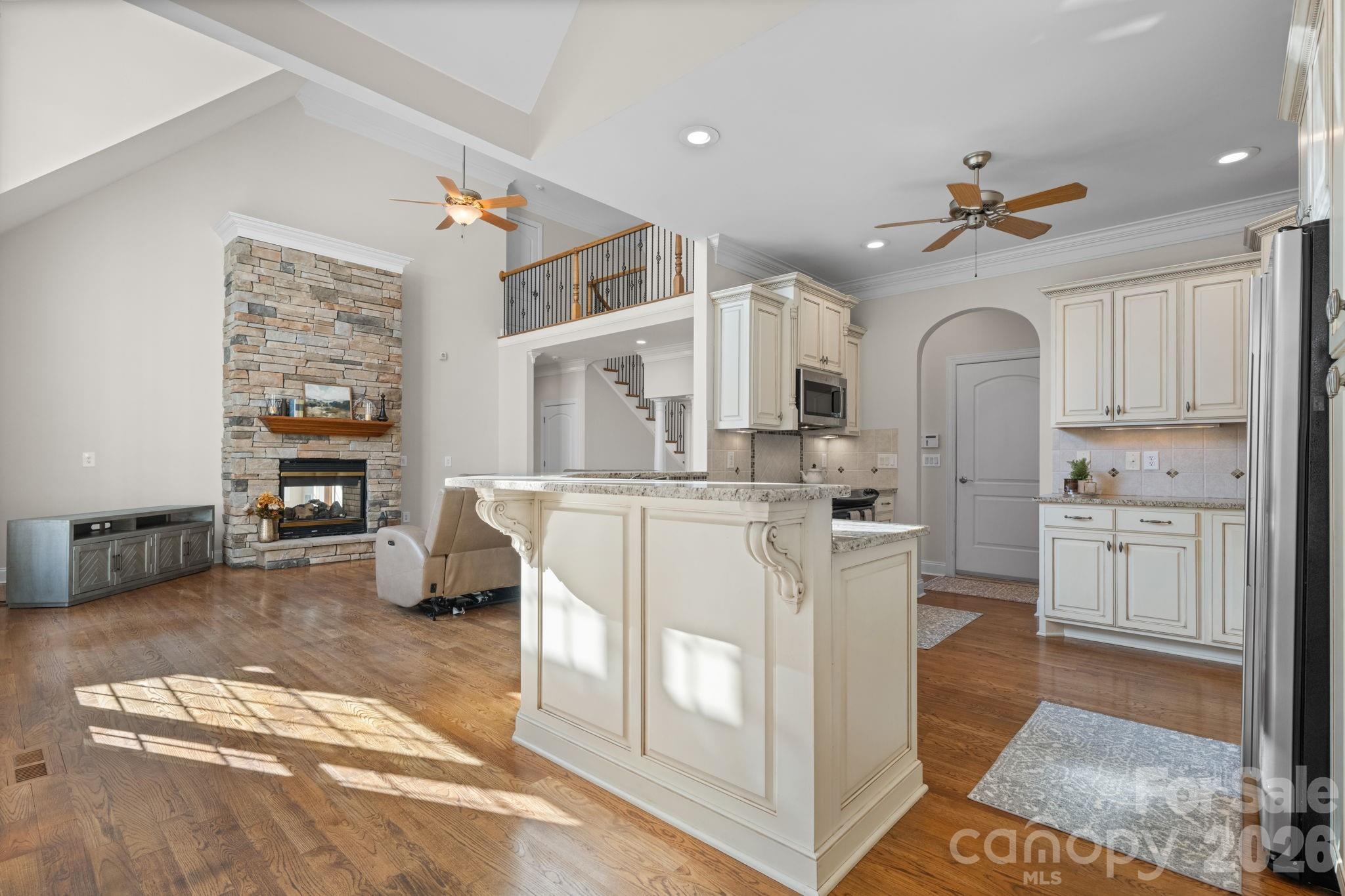 2301 Willow Creek Drive — Newton