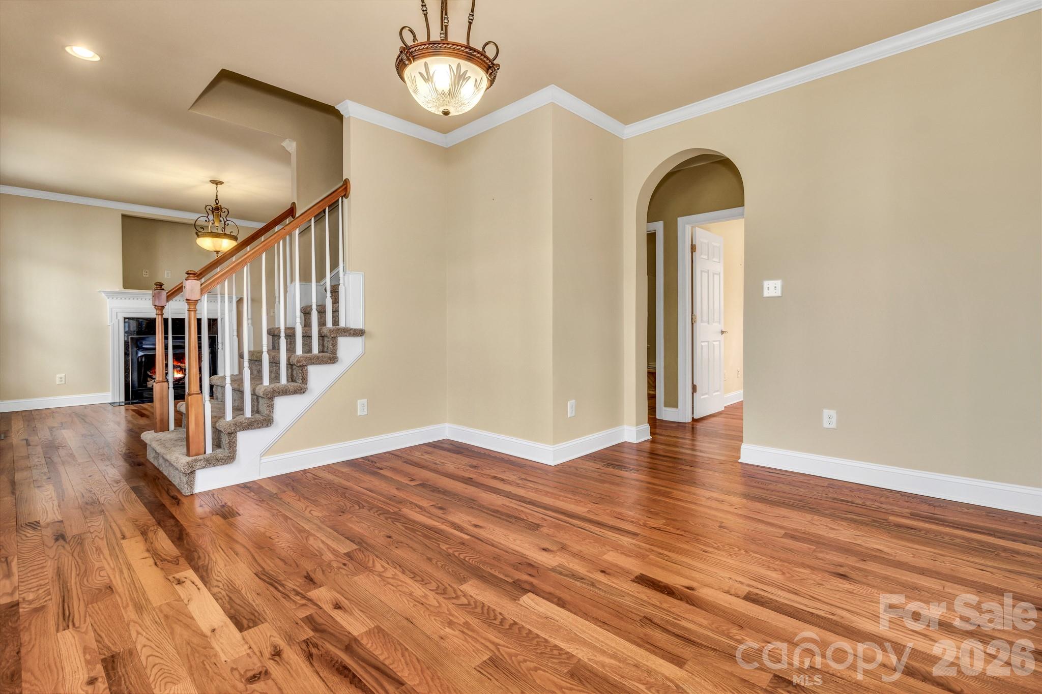 387 Goodview Drive — Hendersonville