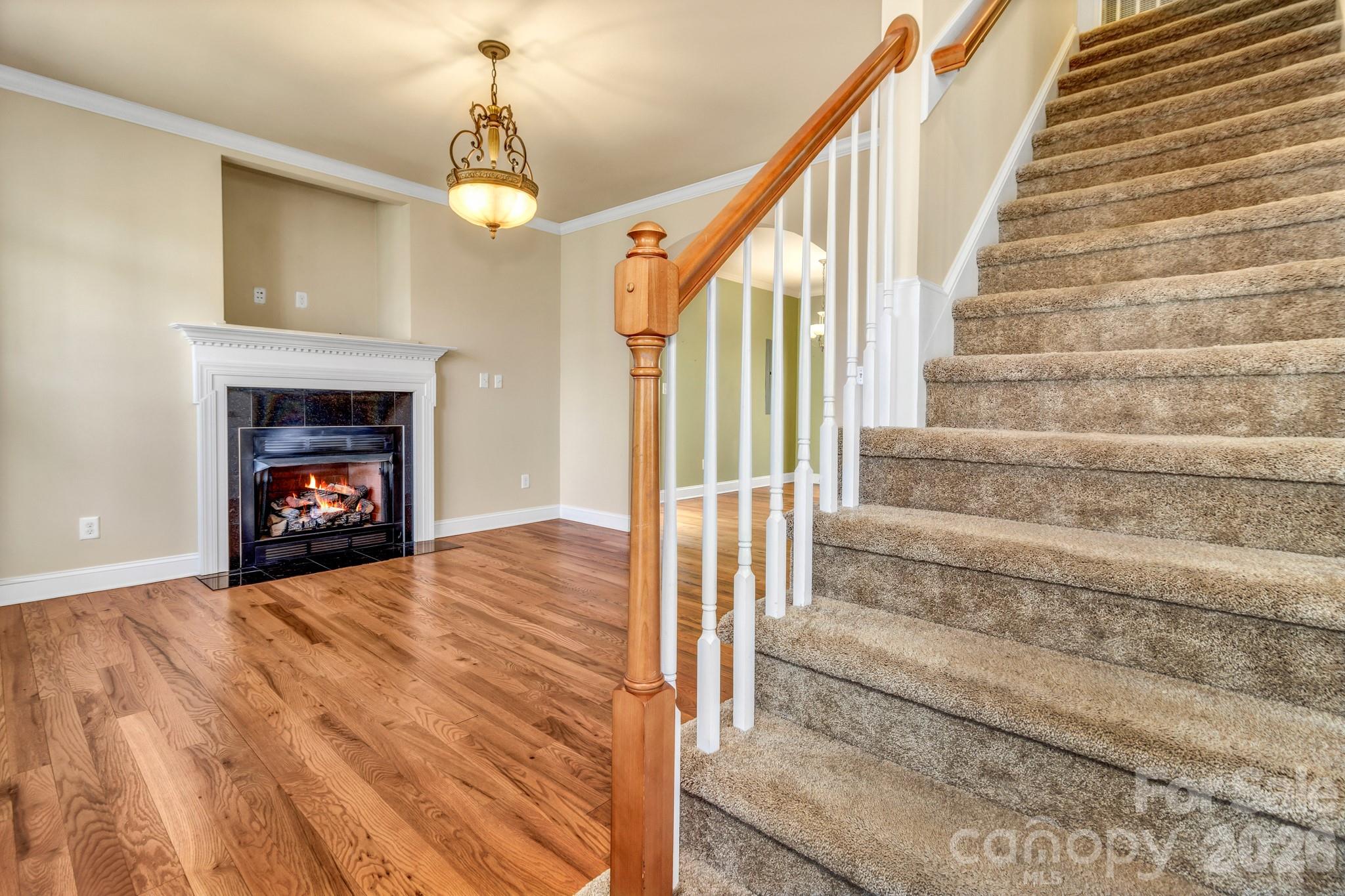 387 Goodview Drive — Hendersonville