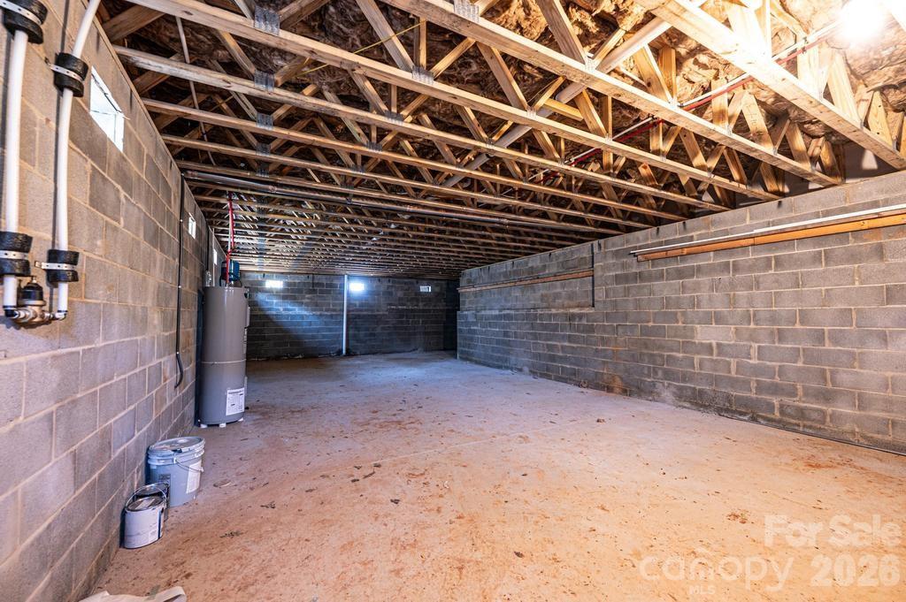 1314 39th Street Circle SW — Hickory
