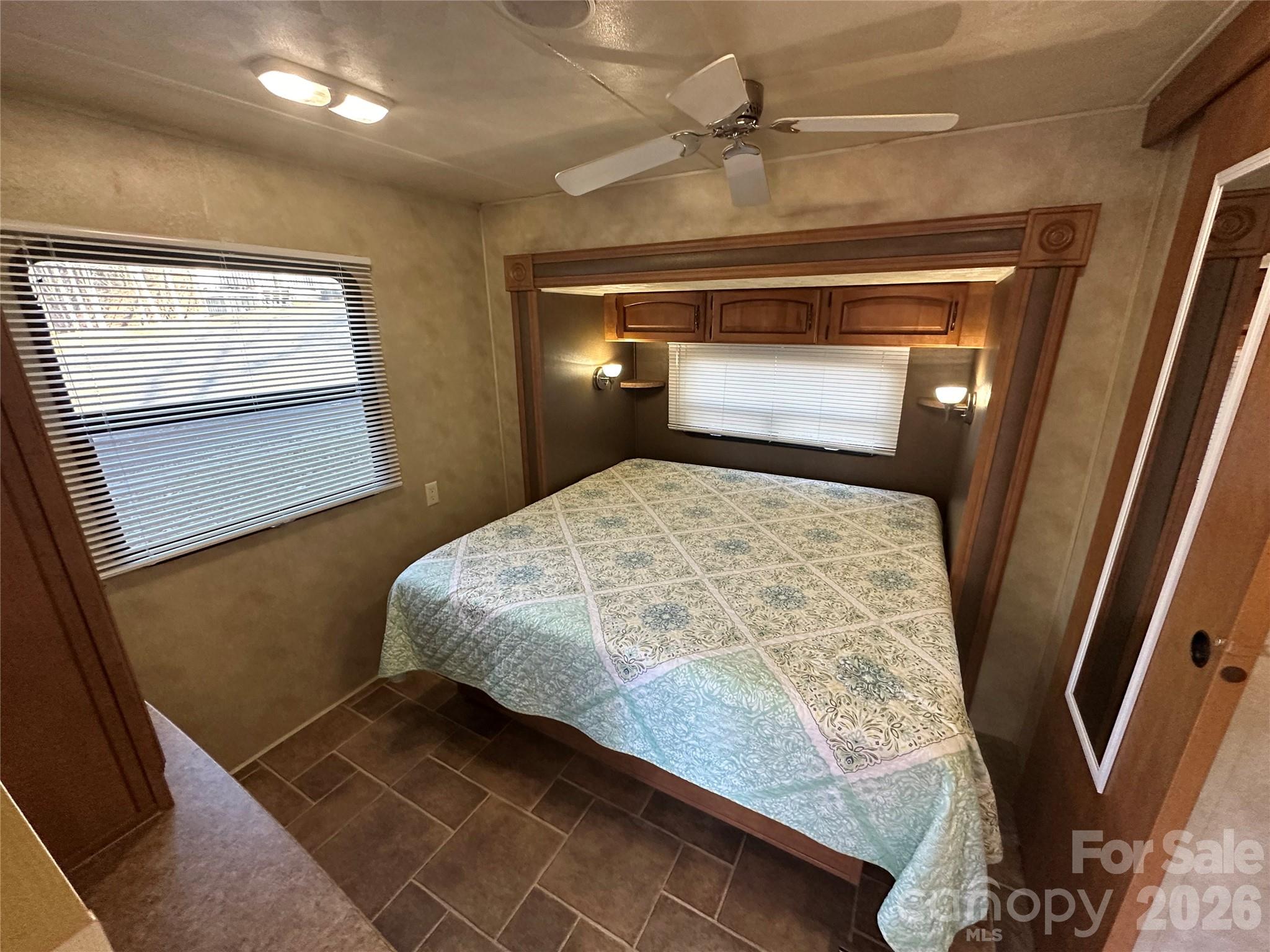 121 Sparrow Lane — New London