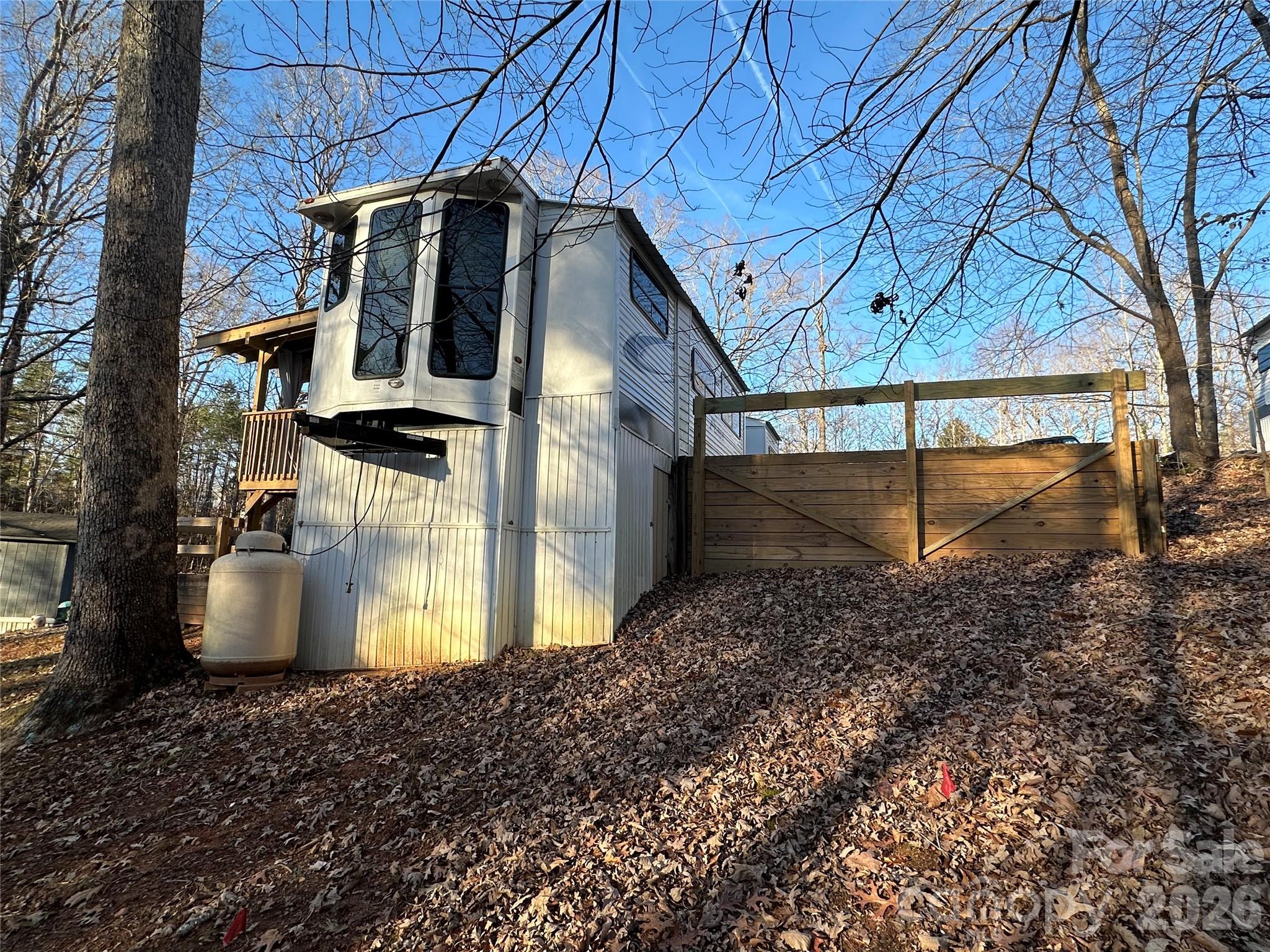 121 Sparrow Lane — New London