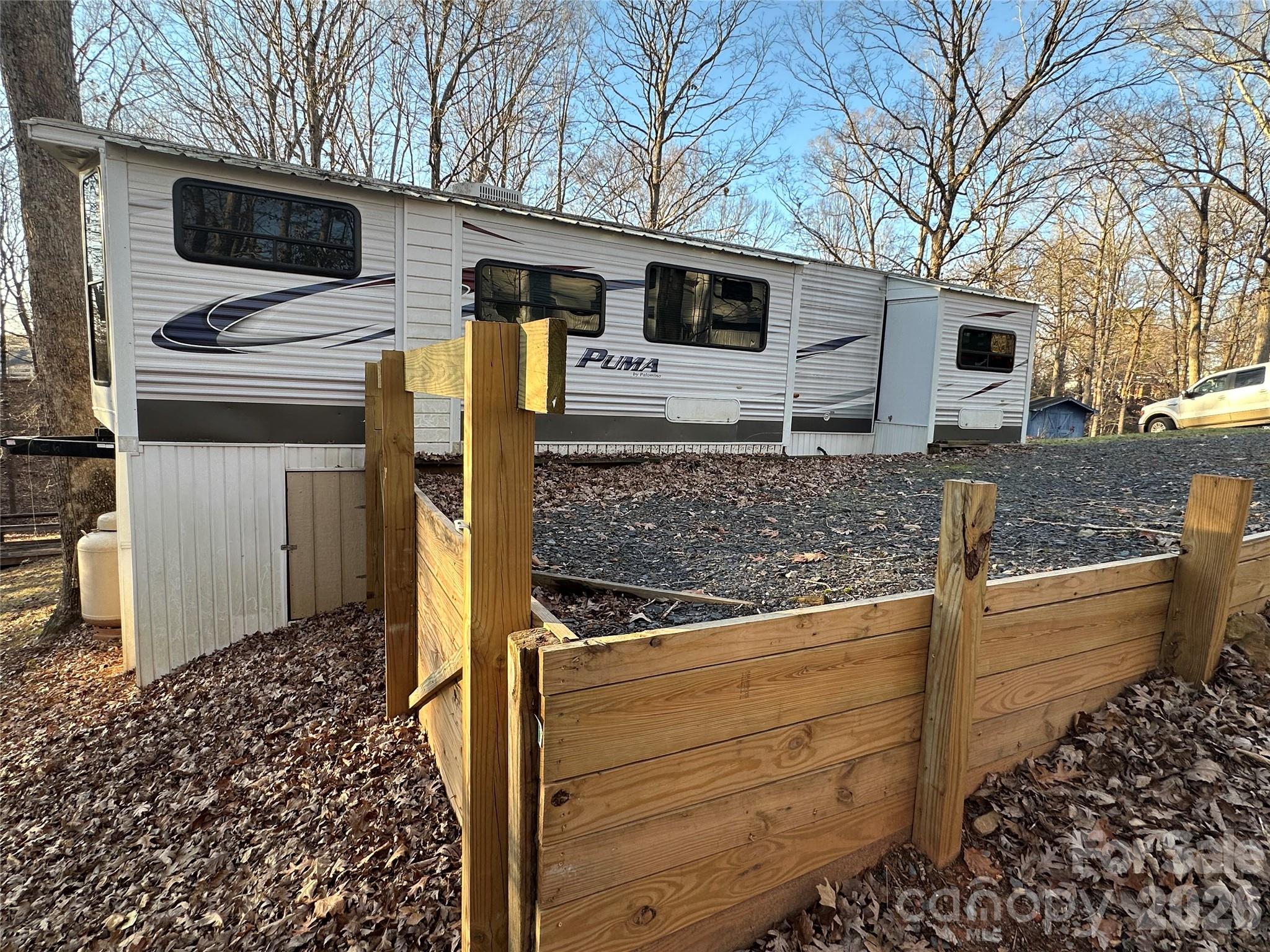 121 Sparrow Lane — New London