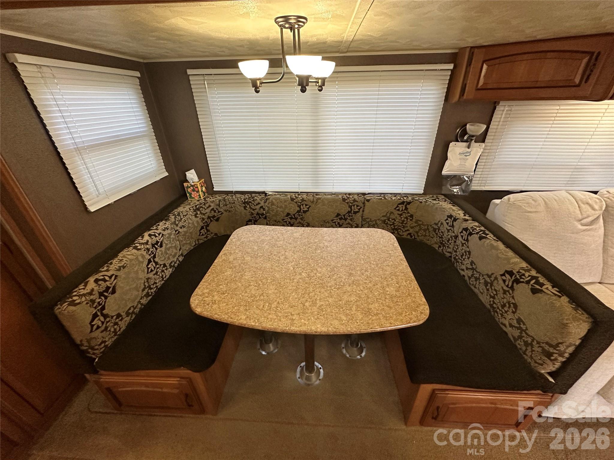 121 Sparrow Lane — New London