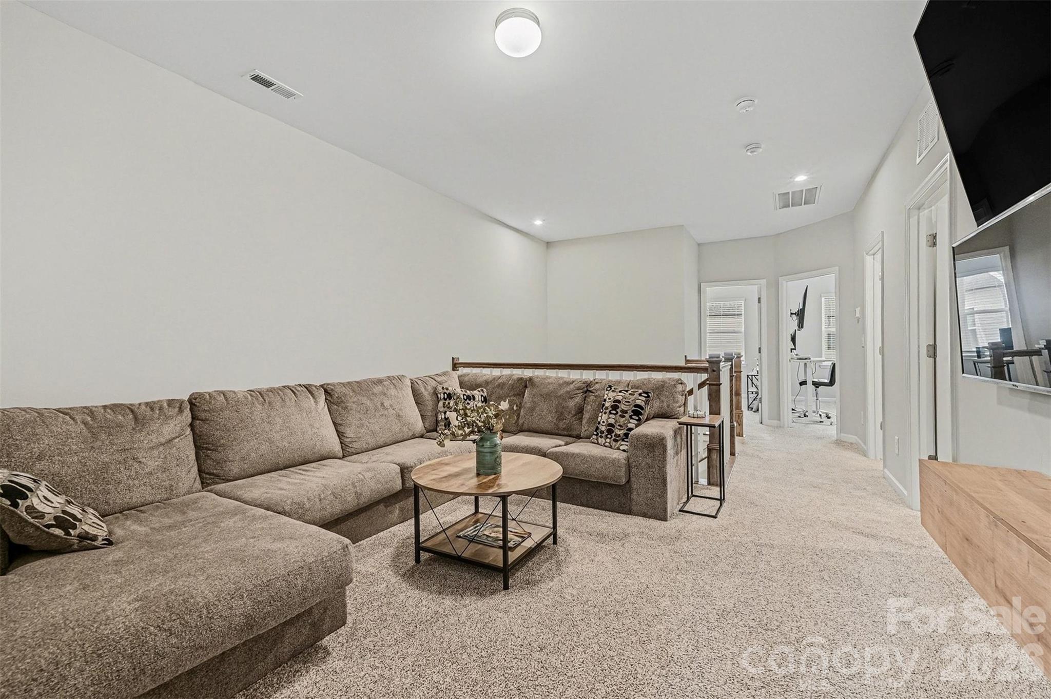 811 Redd Alley — Charlotte
