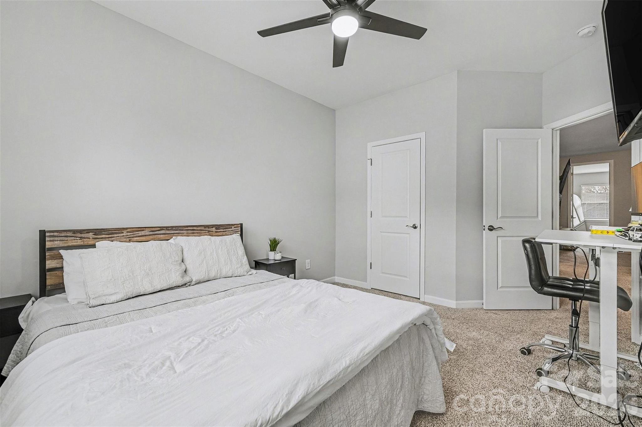811 Redd Alley — Charlotte