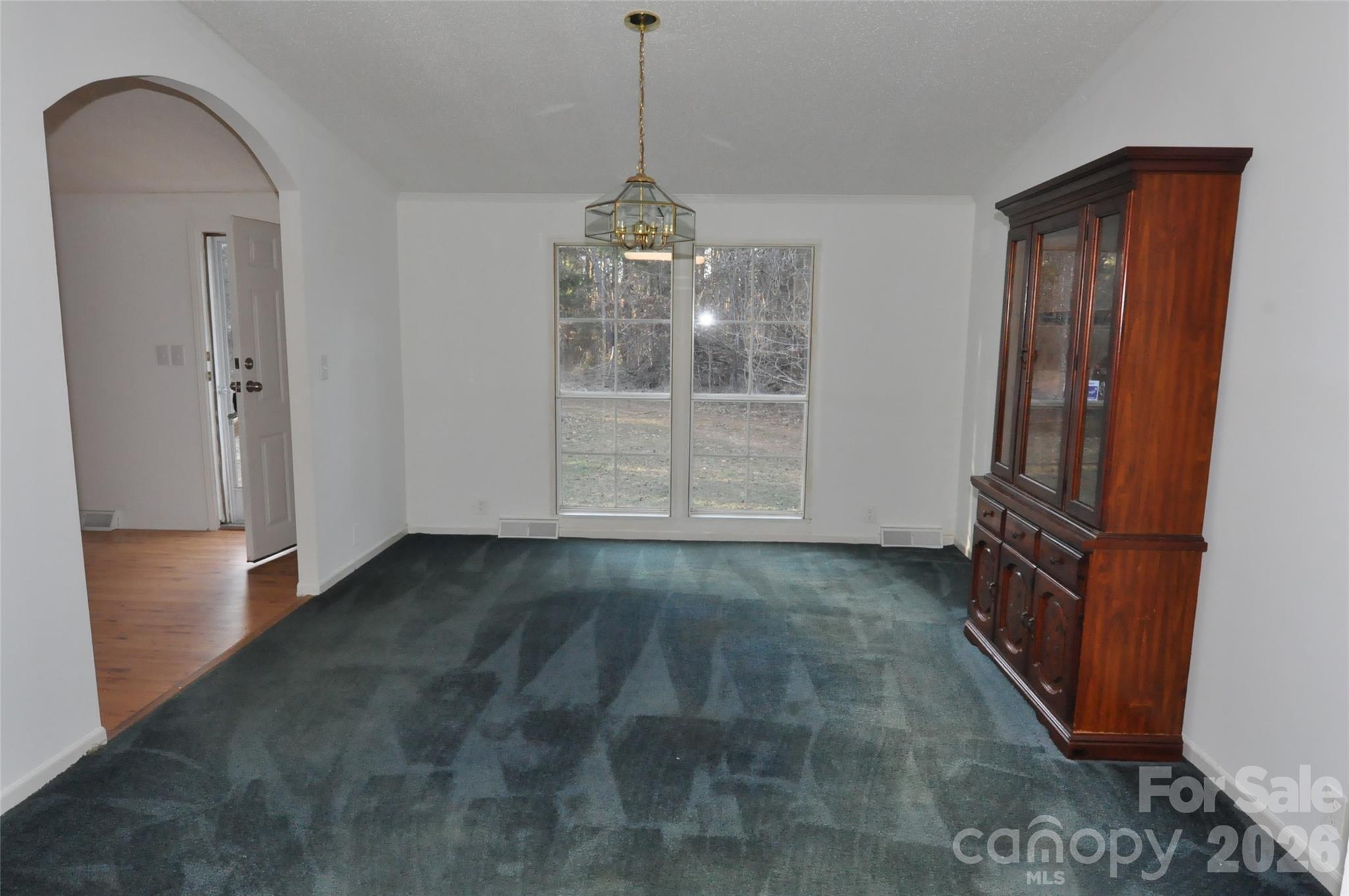 1413 Minter Road — Chester