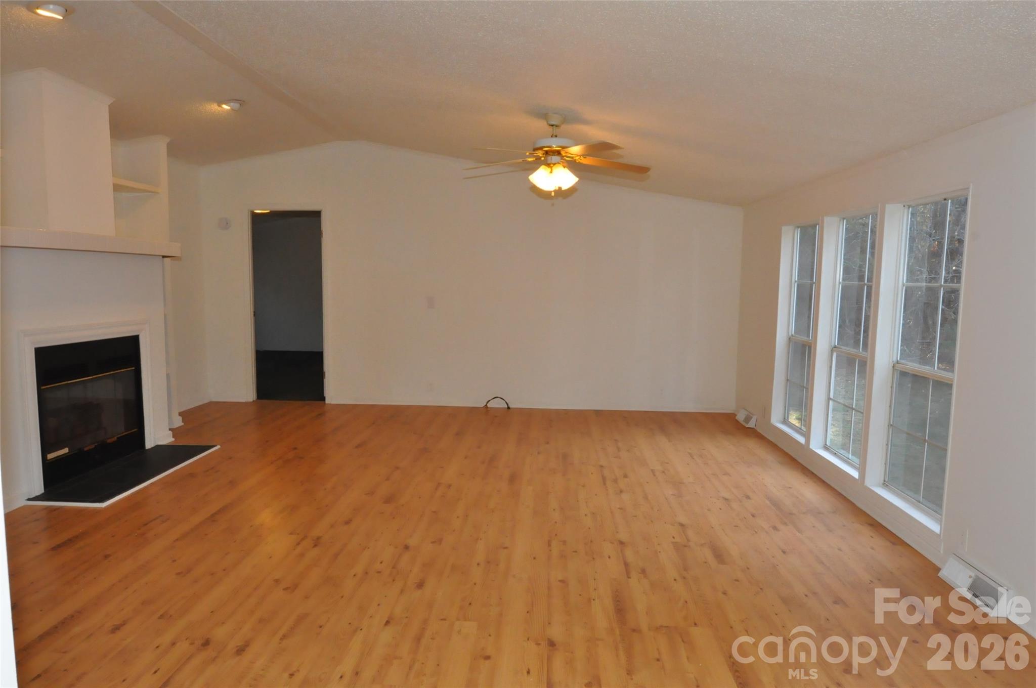 1413 Minter Road — Chester