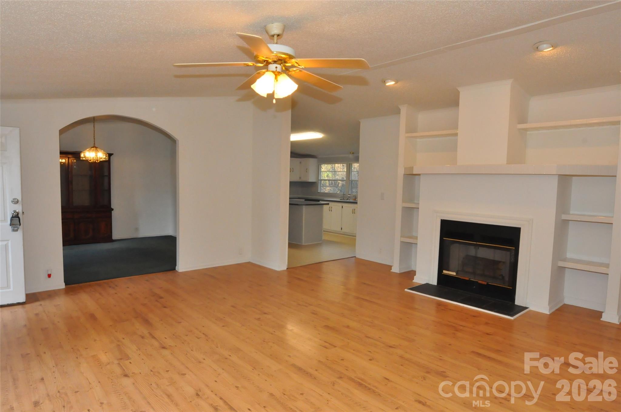 1413 Minter Road — Chester
