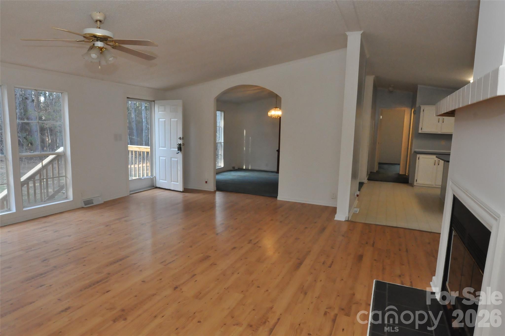 1413 Minter Road — Chester