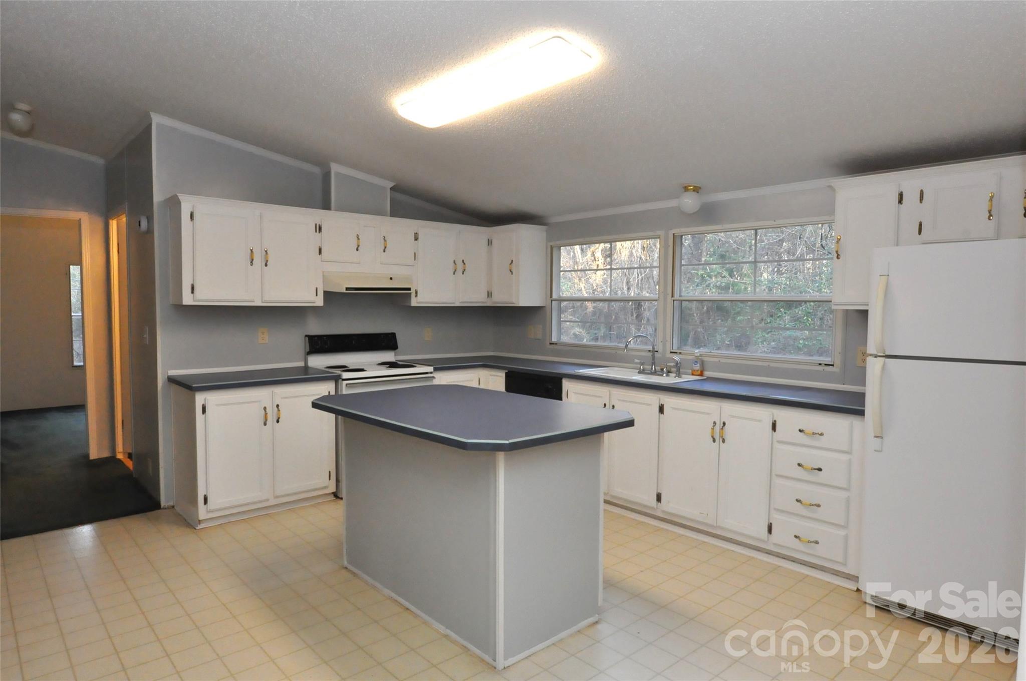1413 Minter Road — Chester