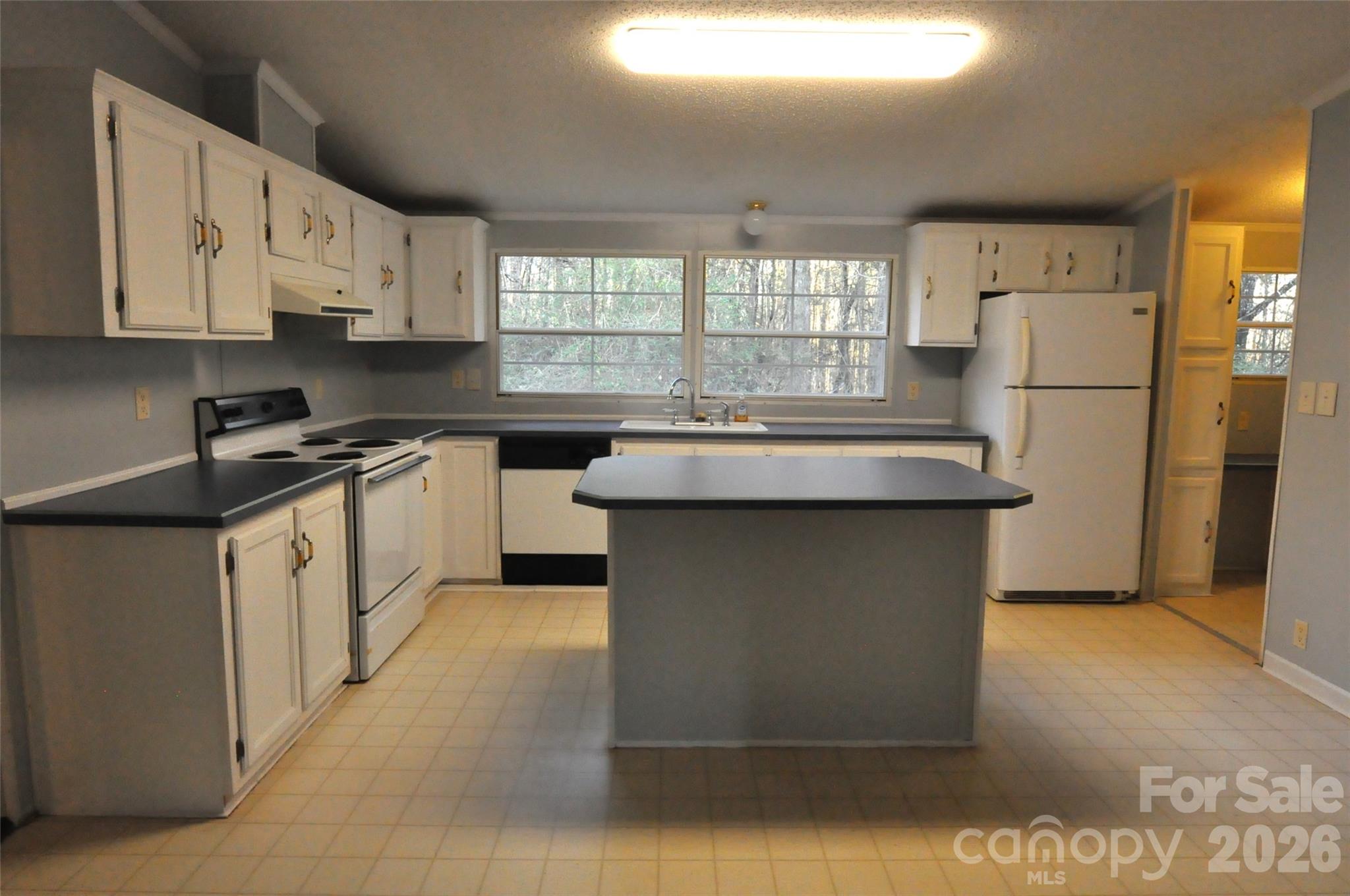 1413 Minter Road — Chester