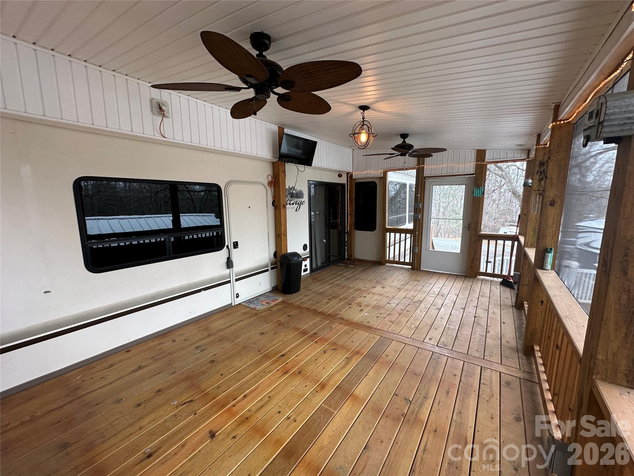 112 Sparrow Lane — New London