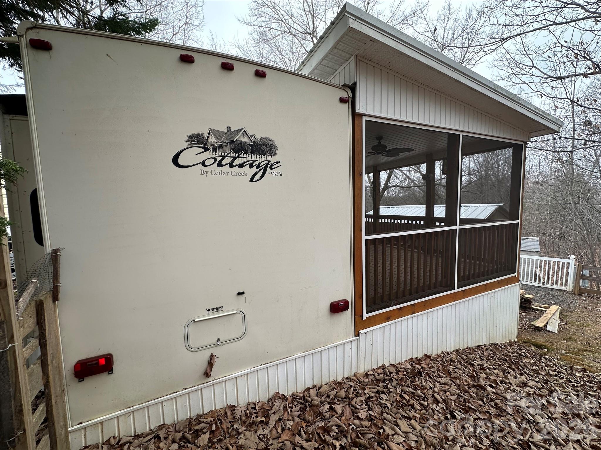 112 Sparrow Lane — New London