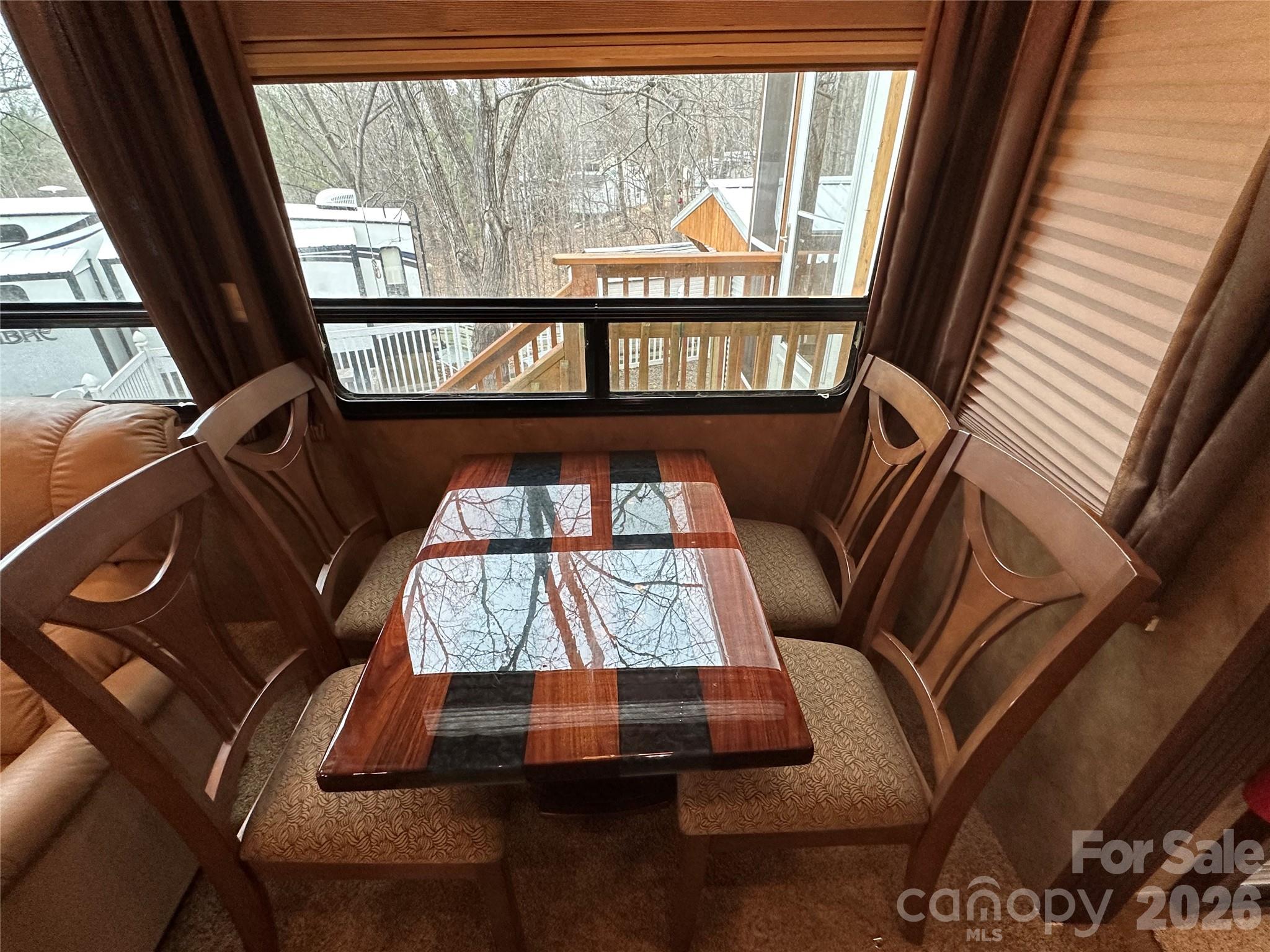 112 Sparrow Lane — New London