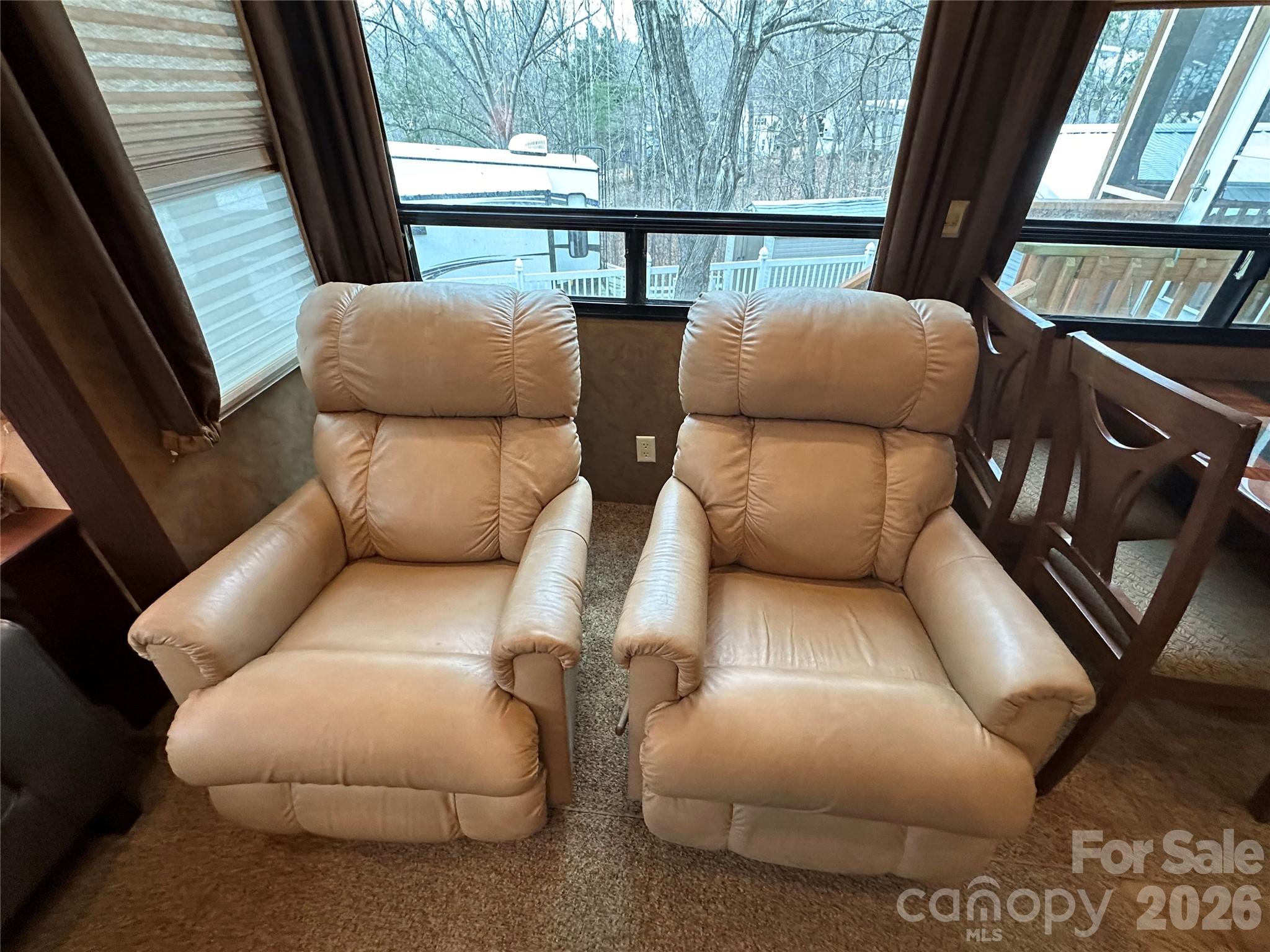 112 Sparrow Lane — New London