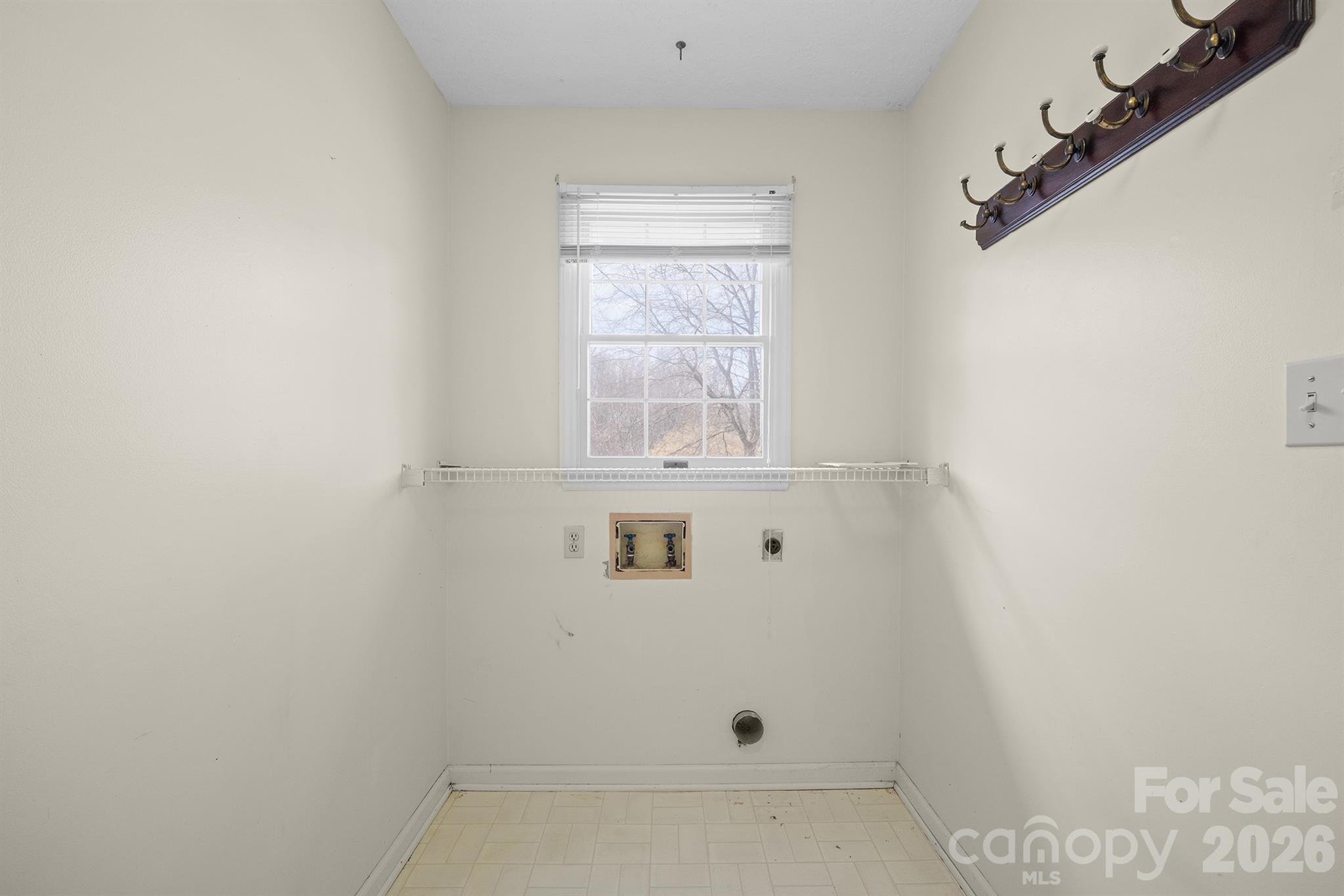 2153 S Fork Drive — Morganton