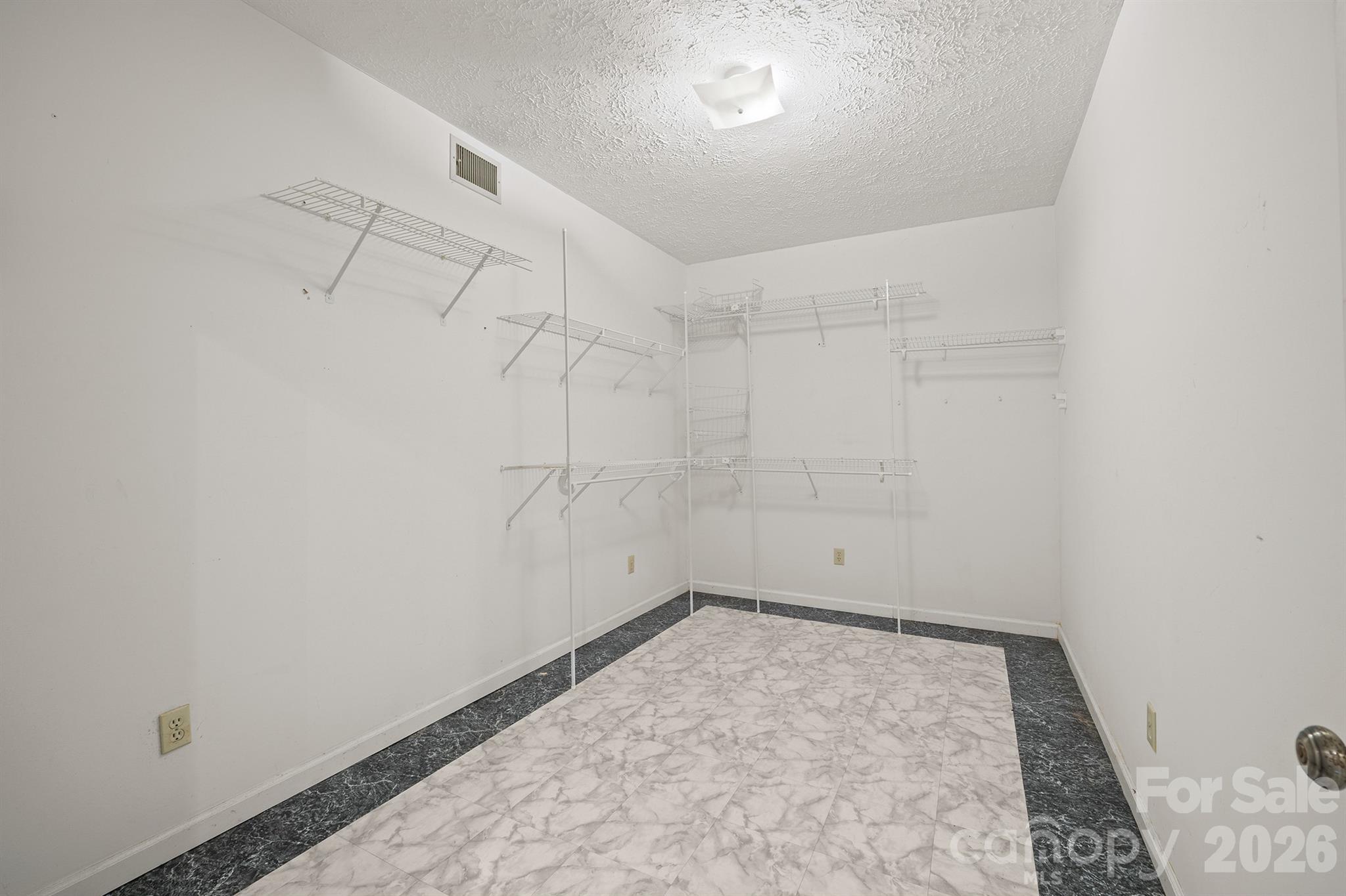 2153 S Fork Drive — Morganton