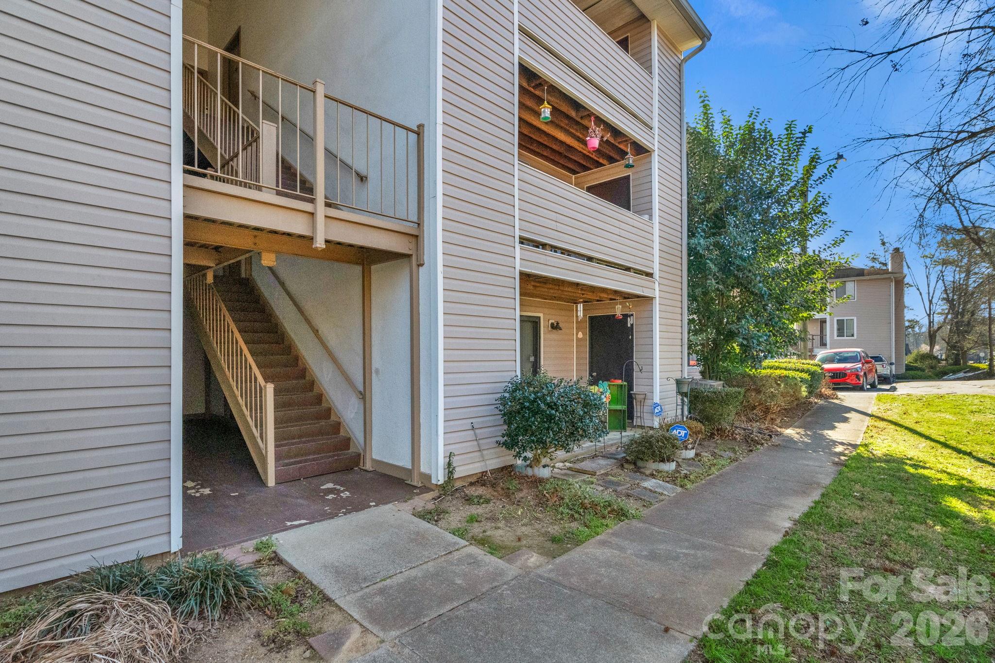 7530 Pebblestone Drive — Charlotte