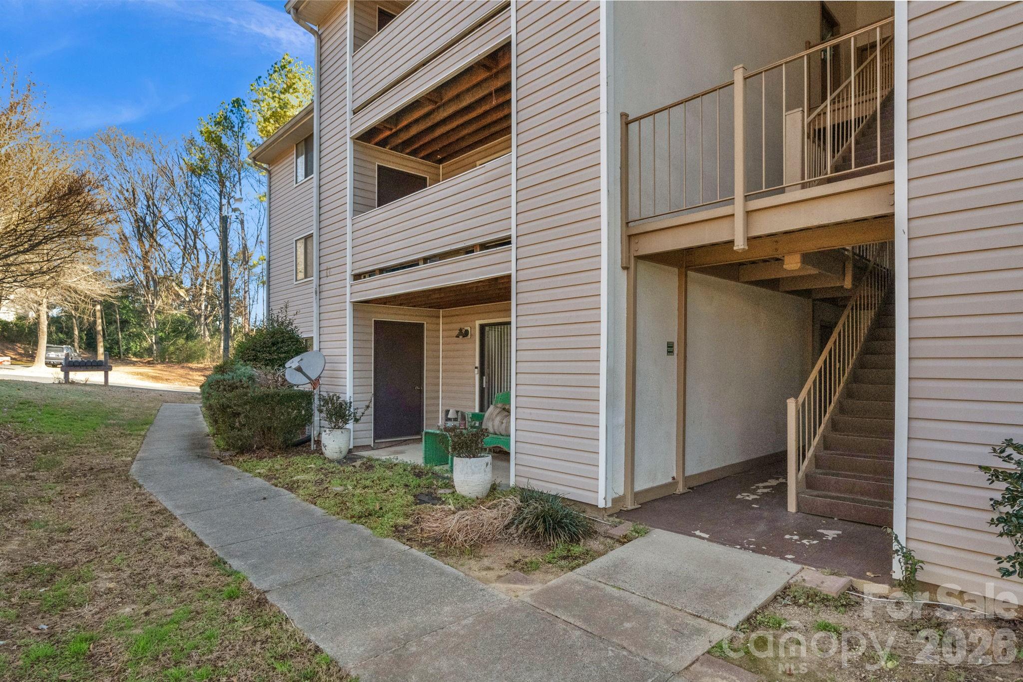 7530 Pebblestone Drive — Charlotte