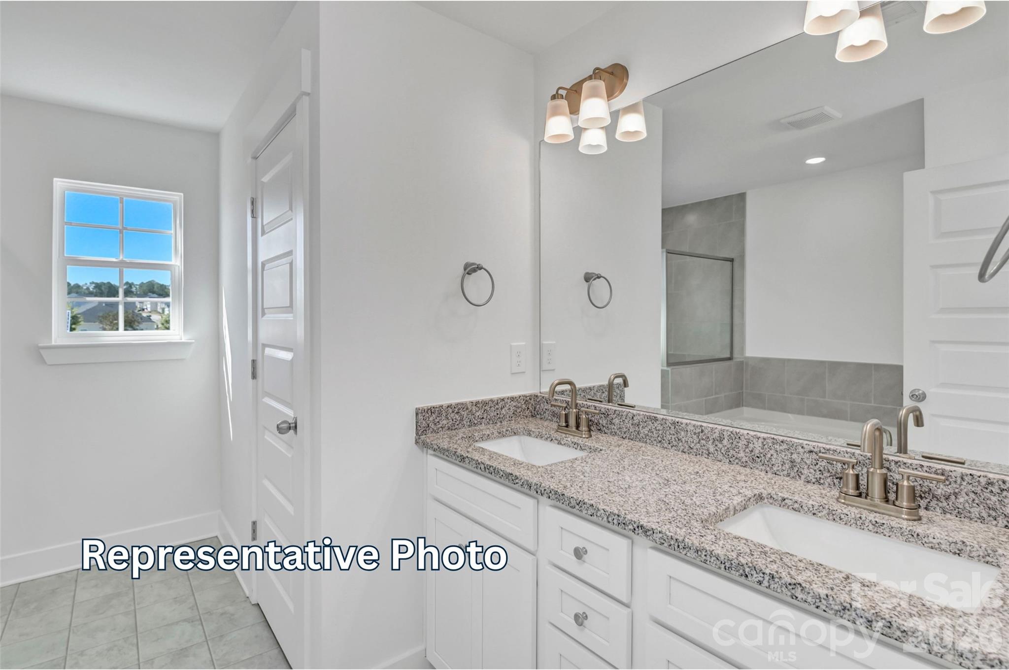 13115 Foxberry Road — Charlotte