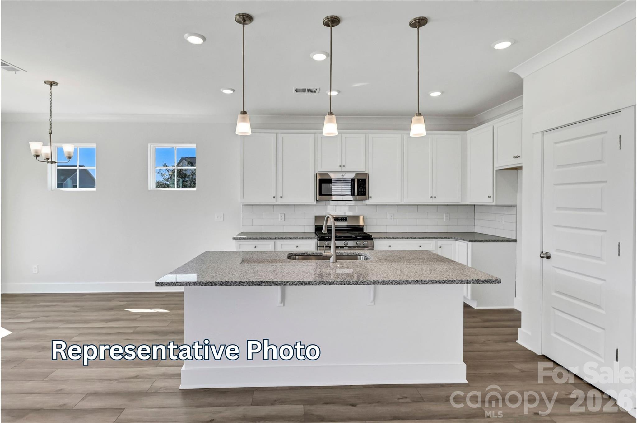 13115 Foxberry Road — Charlotte