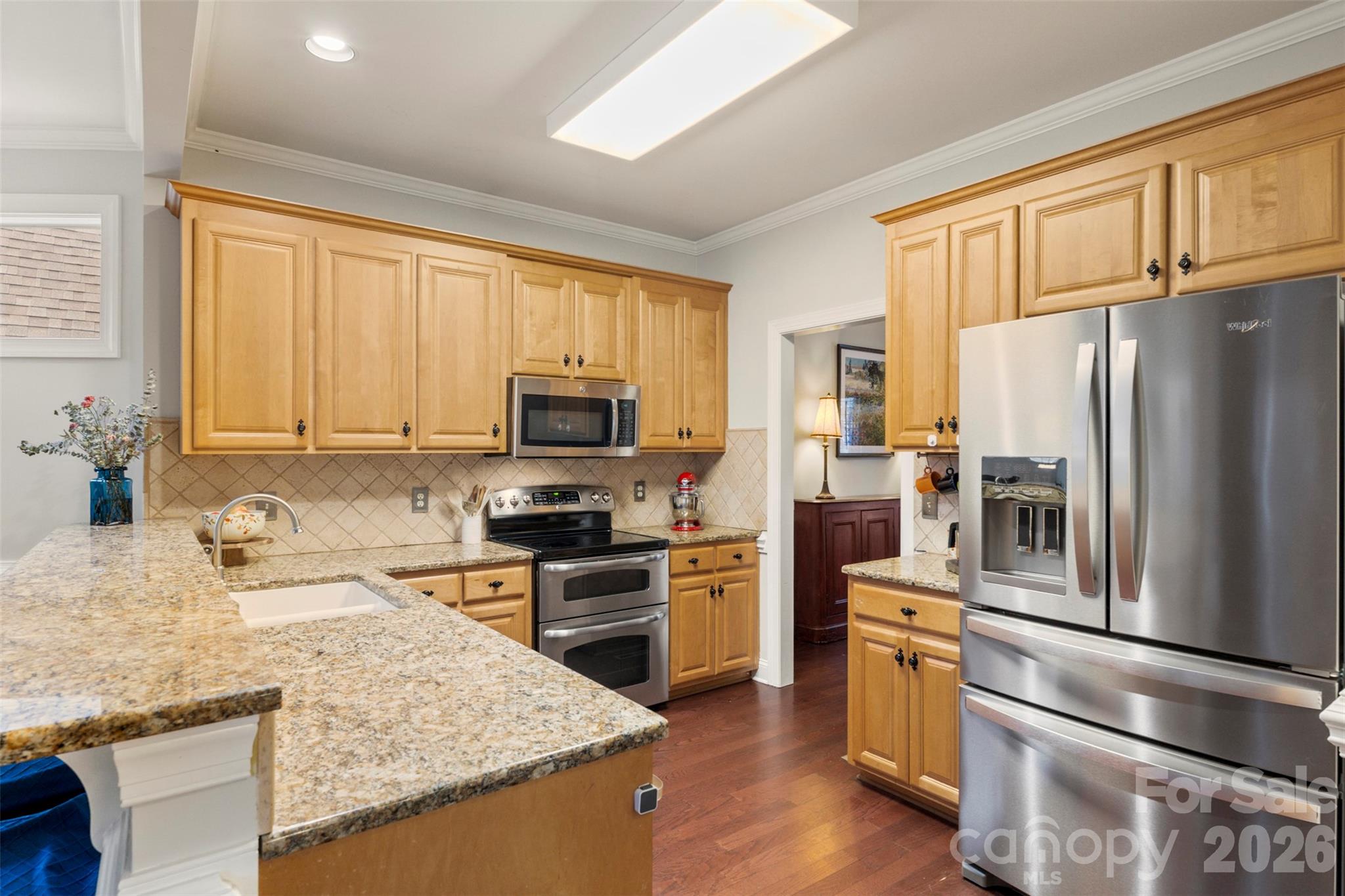 5637 Nolen Avenue NW — Concord