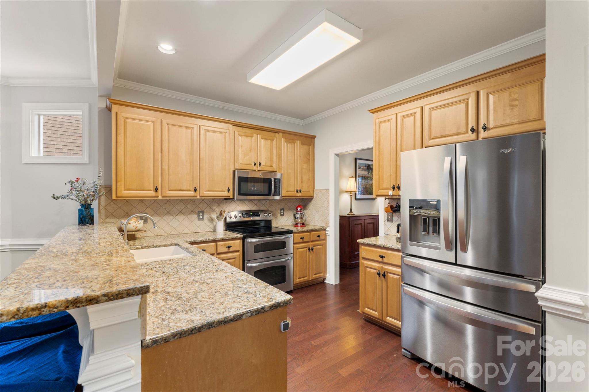 5637 Nolen Avenue NW — Concord