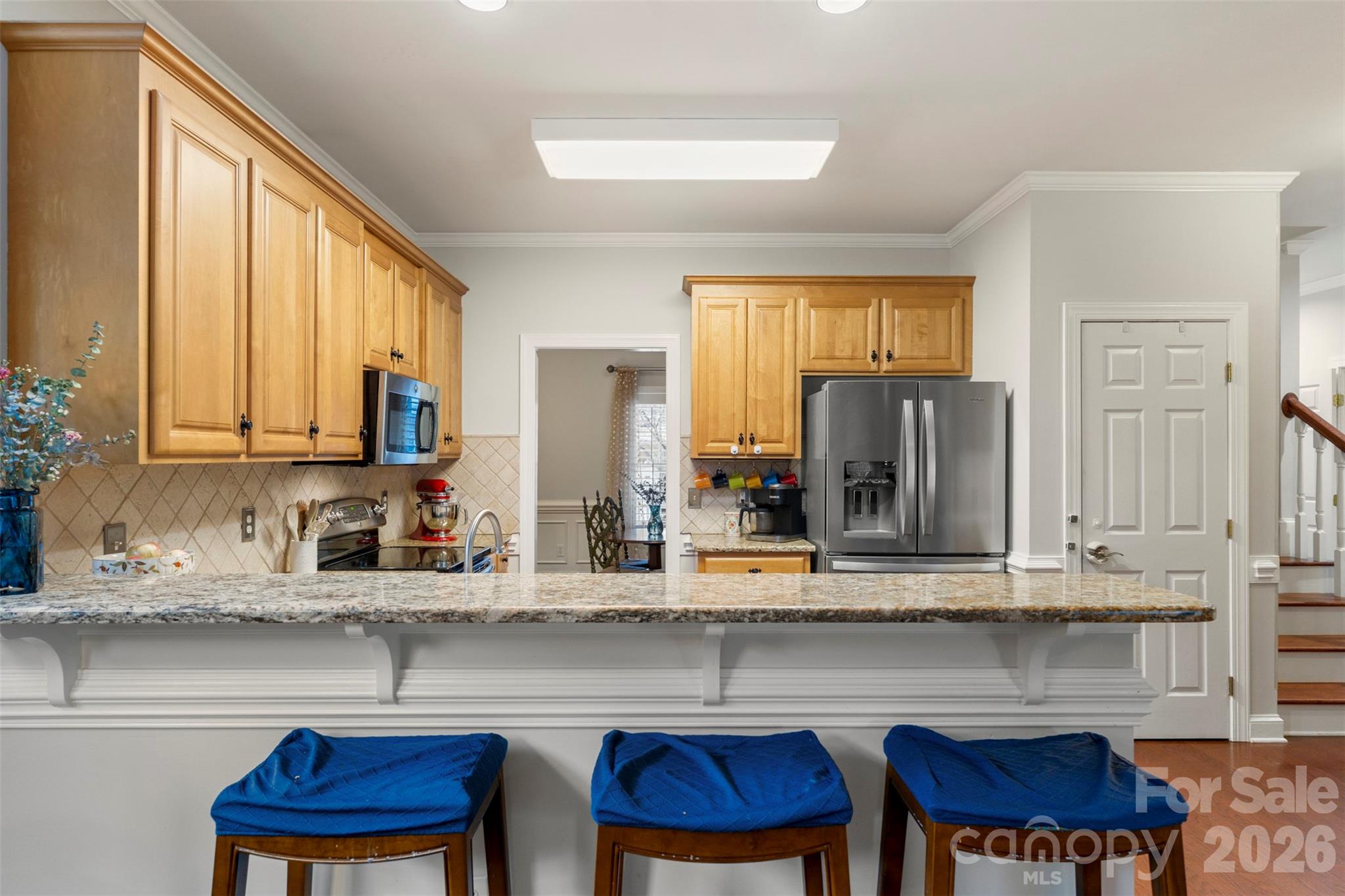 5637 Nolen Avenue NW — Concord