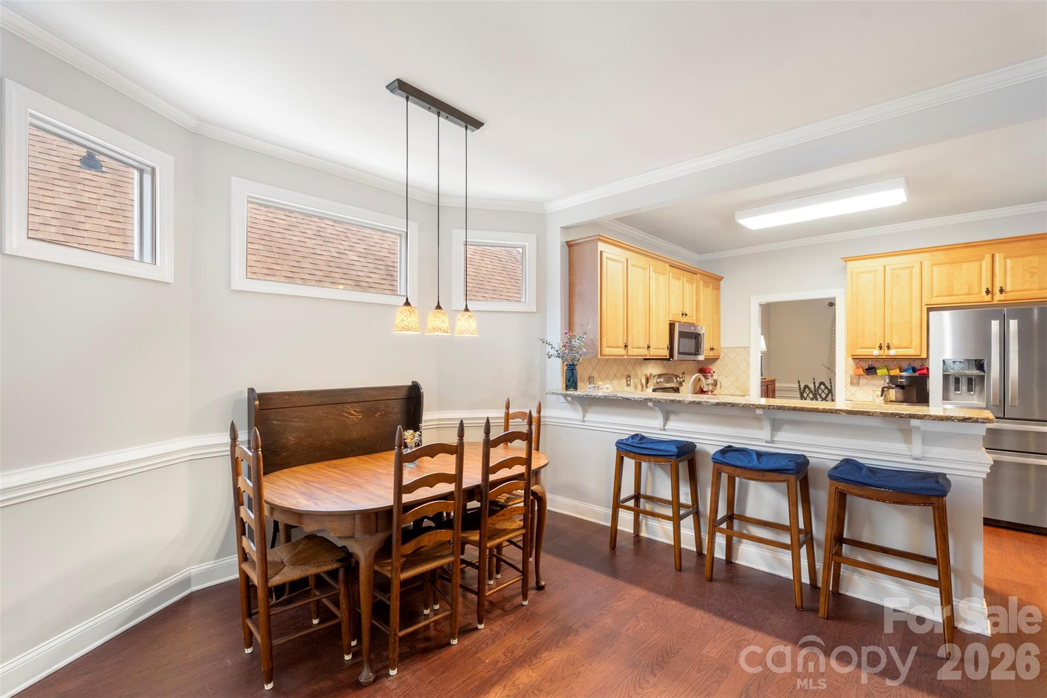 5637 Nolen Avenue NW — Concord