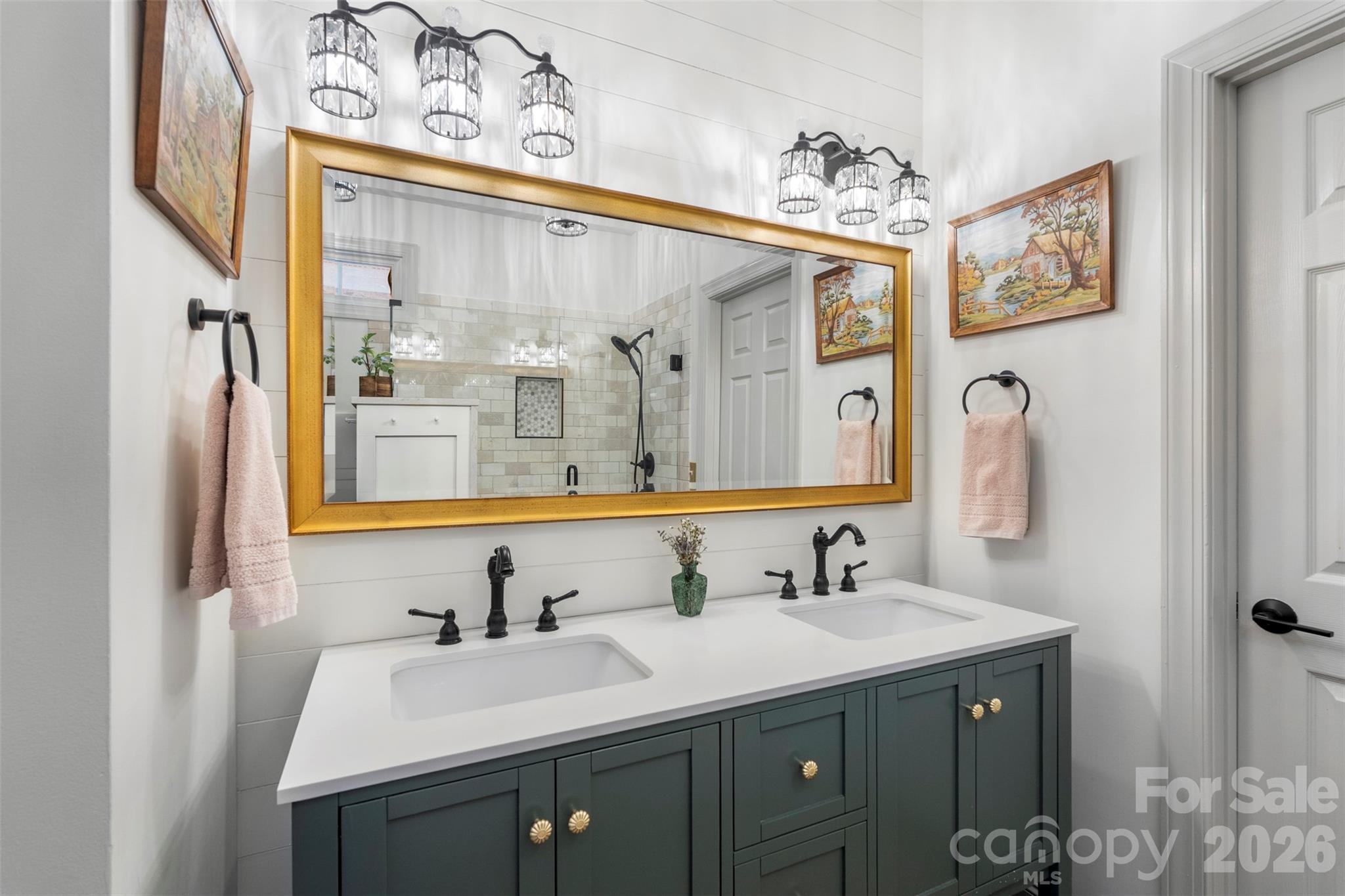 5637 Nolen Avenue NW — Concord
