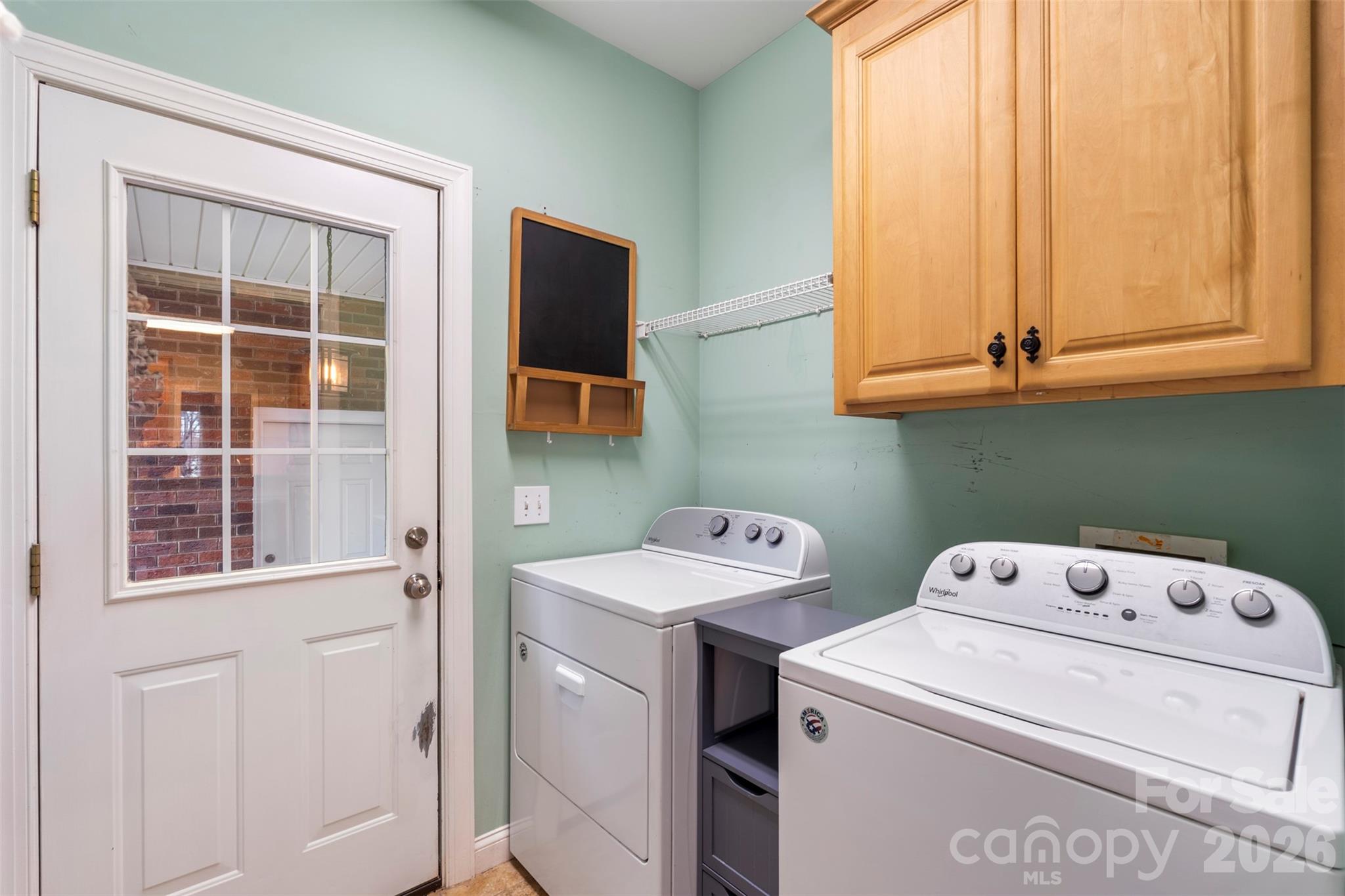 5637 Nolen Avenue NW — Concord