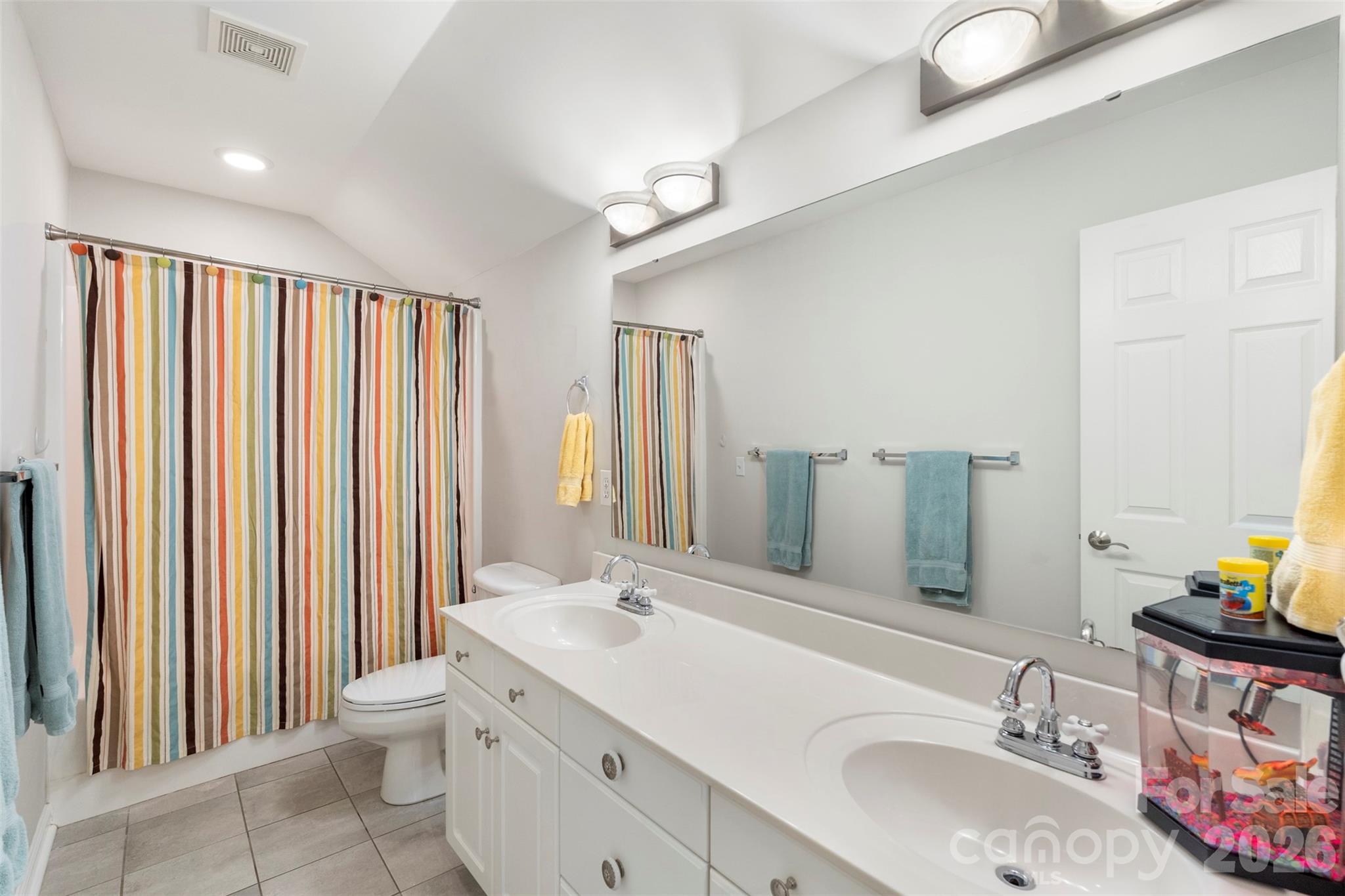 5637 Nolen Avenue NW — Concord