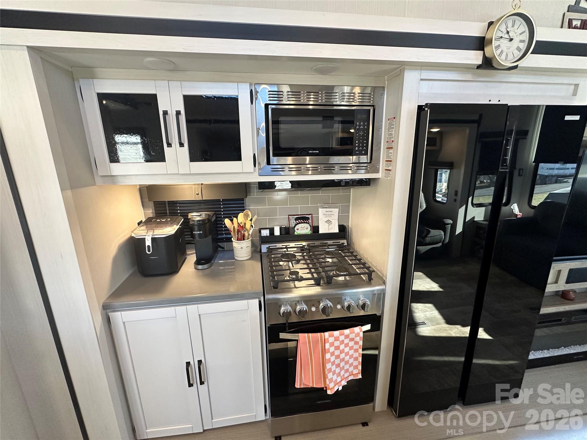 106 Eagle Drive — New London