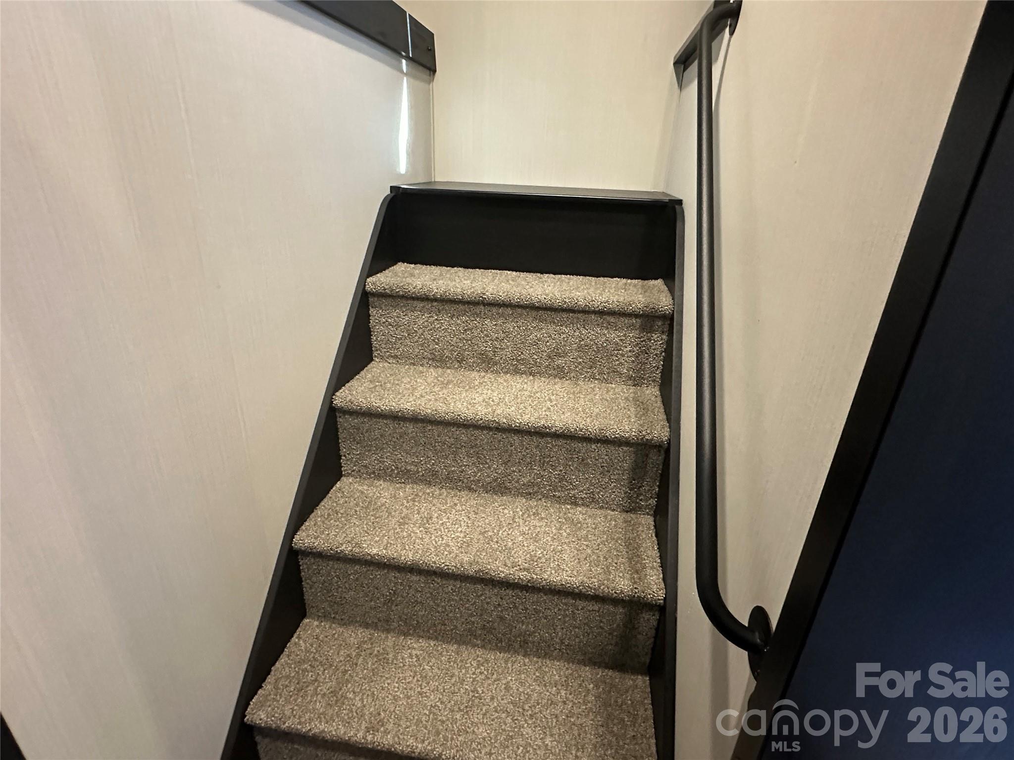 106 Eagle Drive — New London