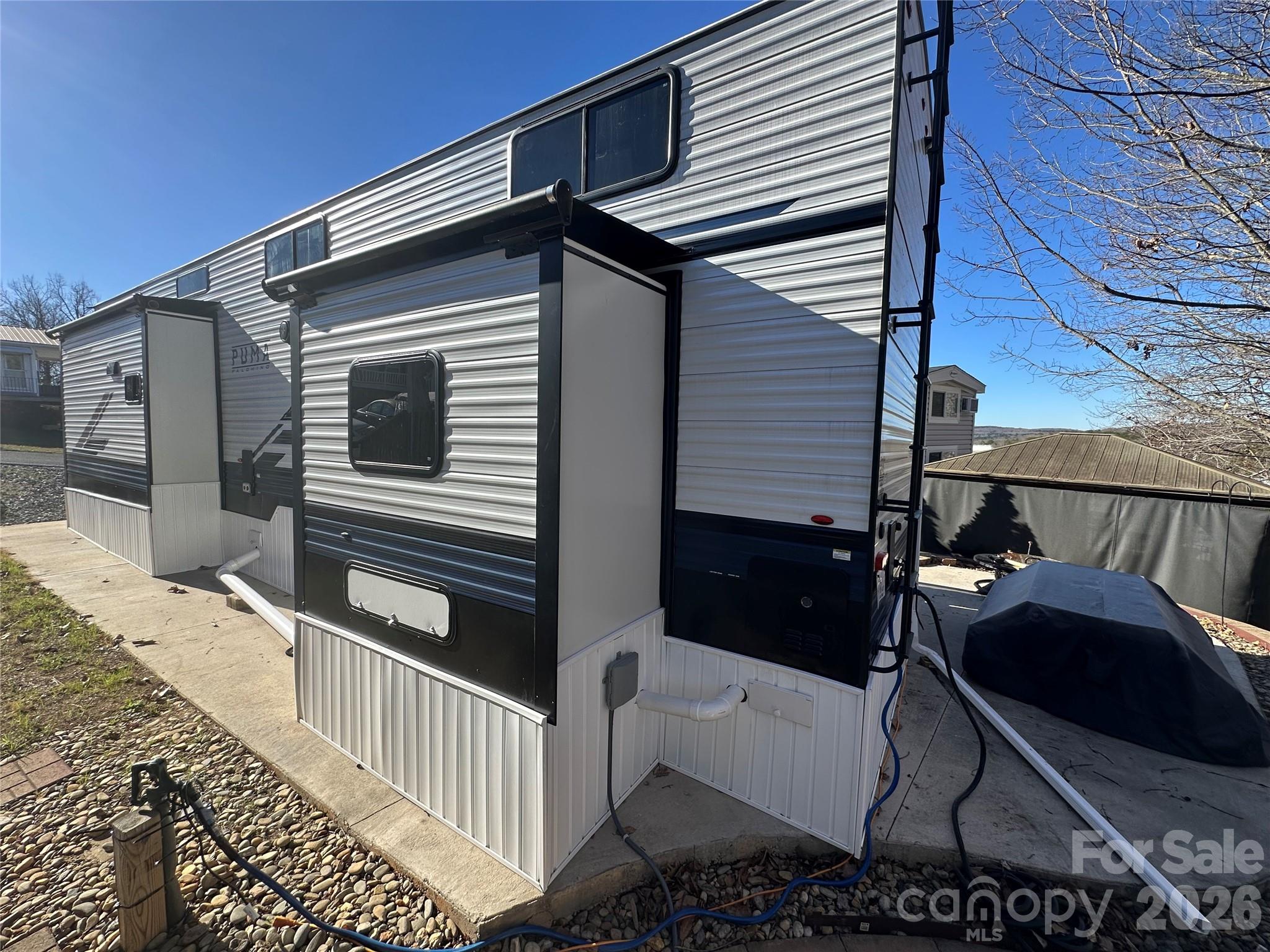 106 Eagle Drive — New London