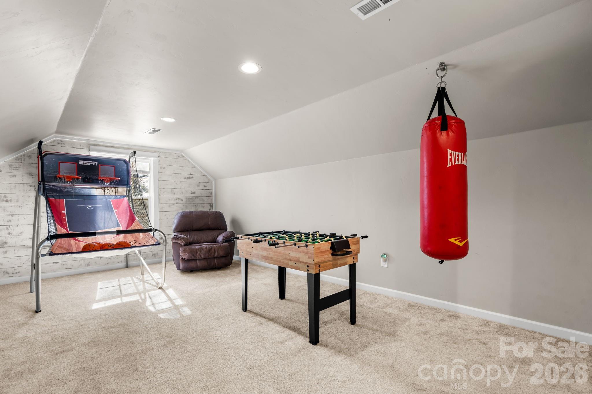 2533 Lail Road — Morganton