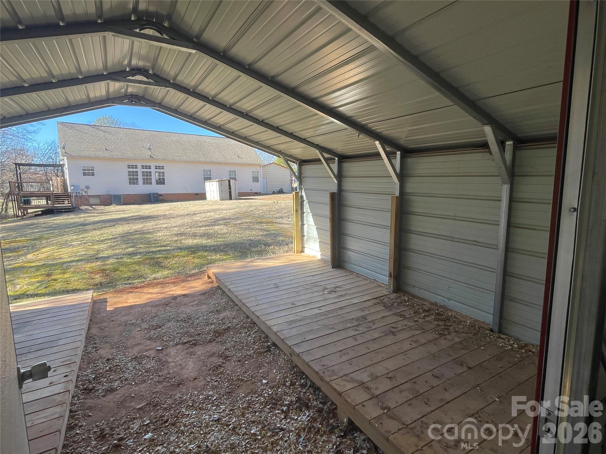 2533 Lail Road — Morganton