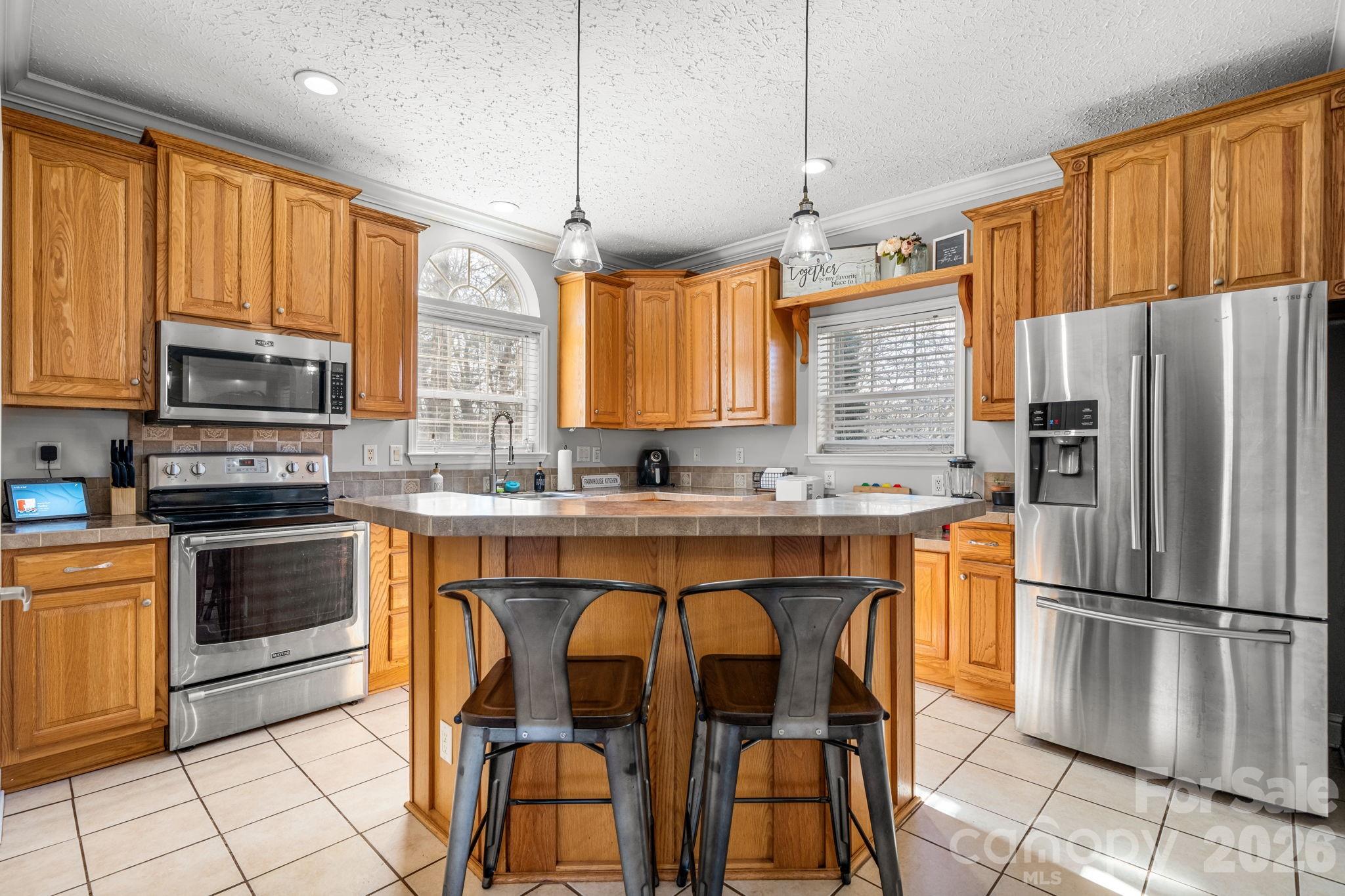 2533 Lail Road — Morganton