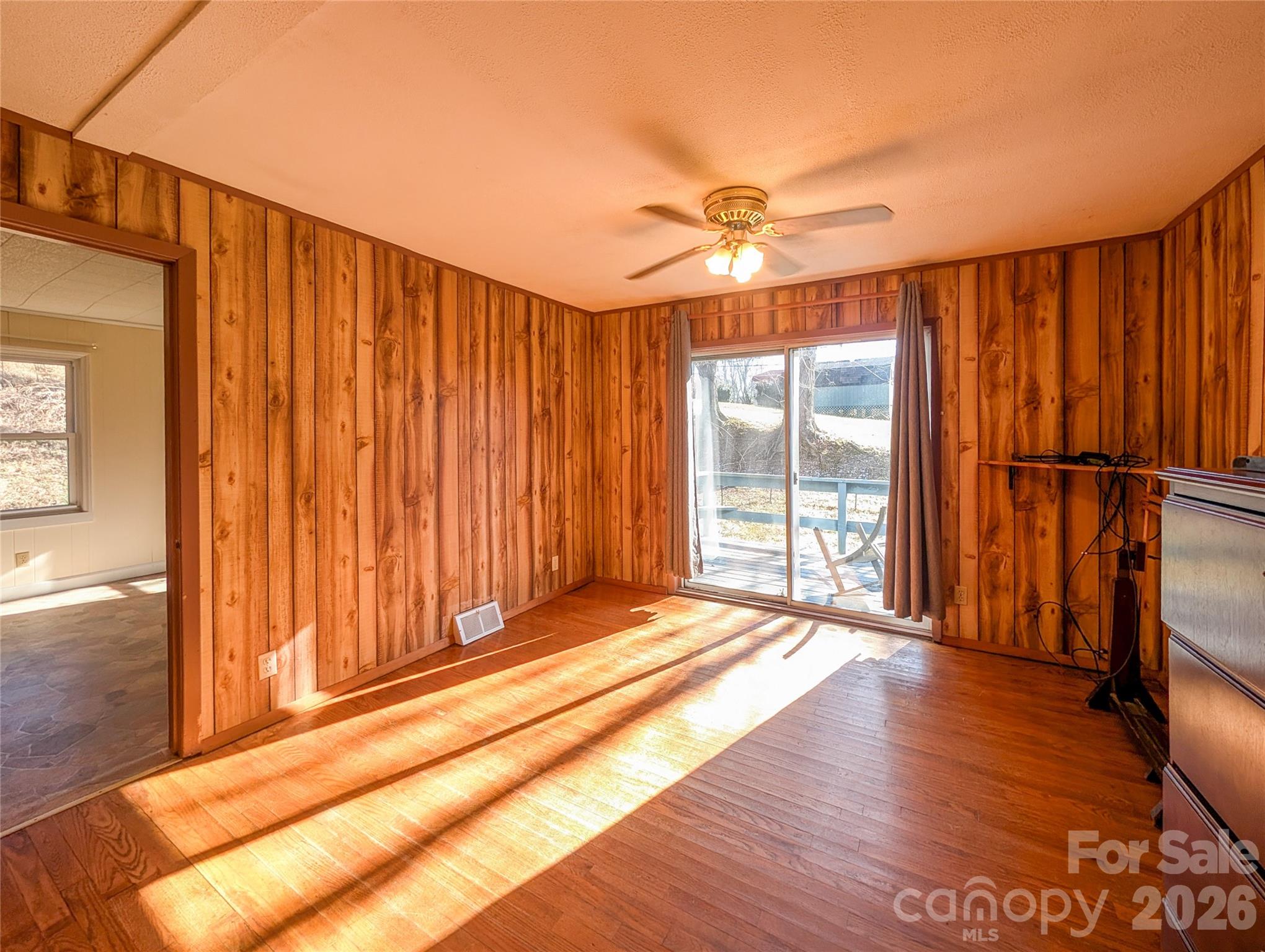 97 Tom Sparks Road — Spruce Pine