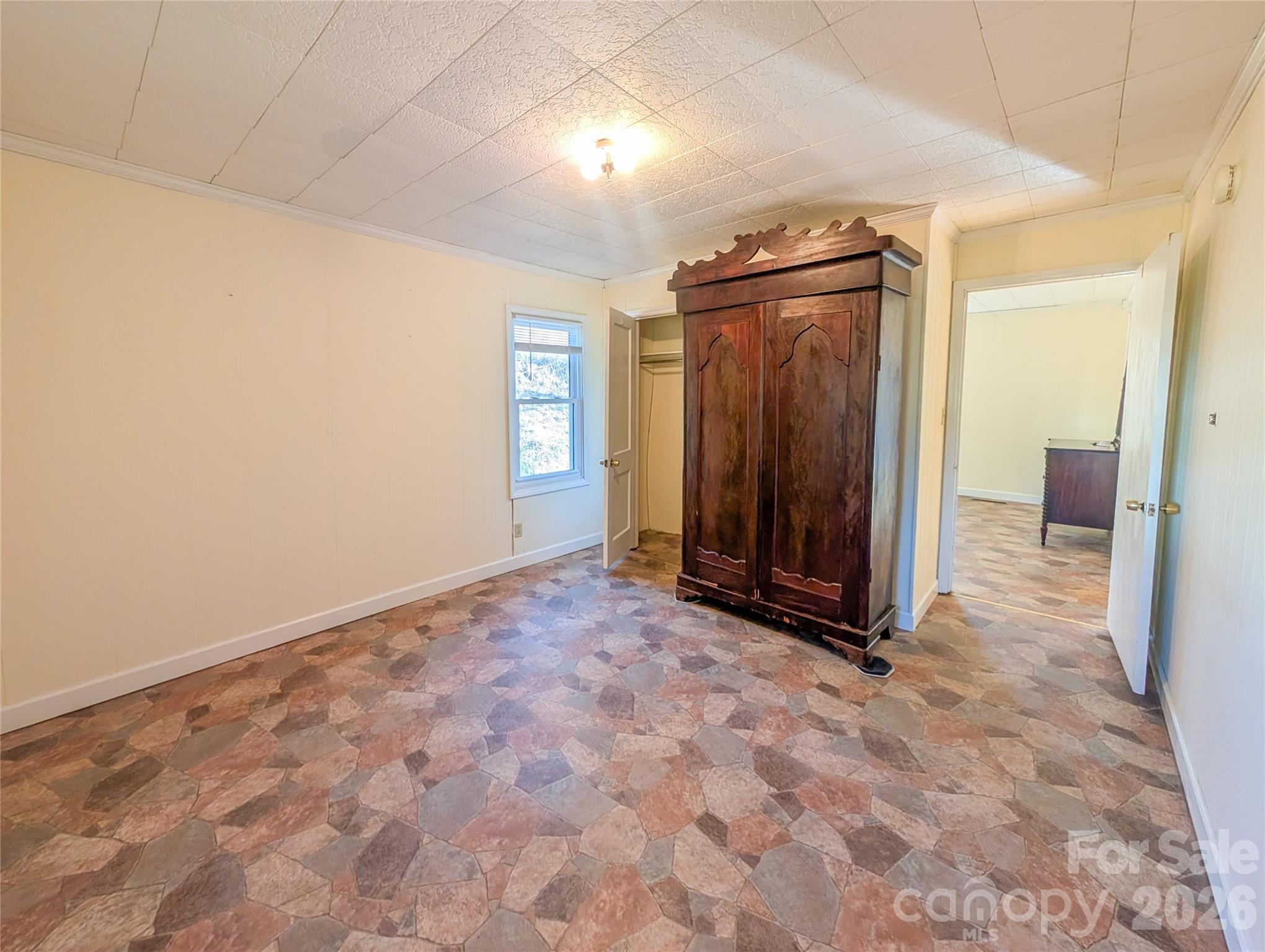 97 Tom Sparks Road — Spruce Pine