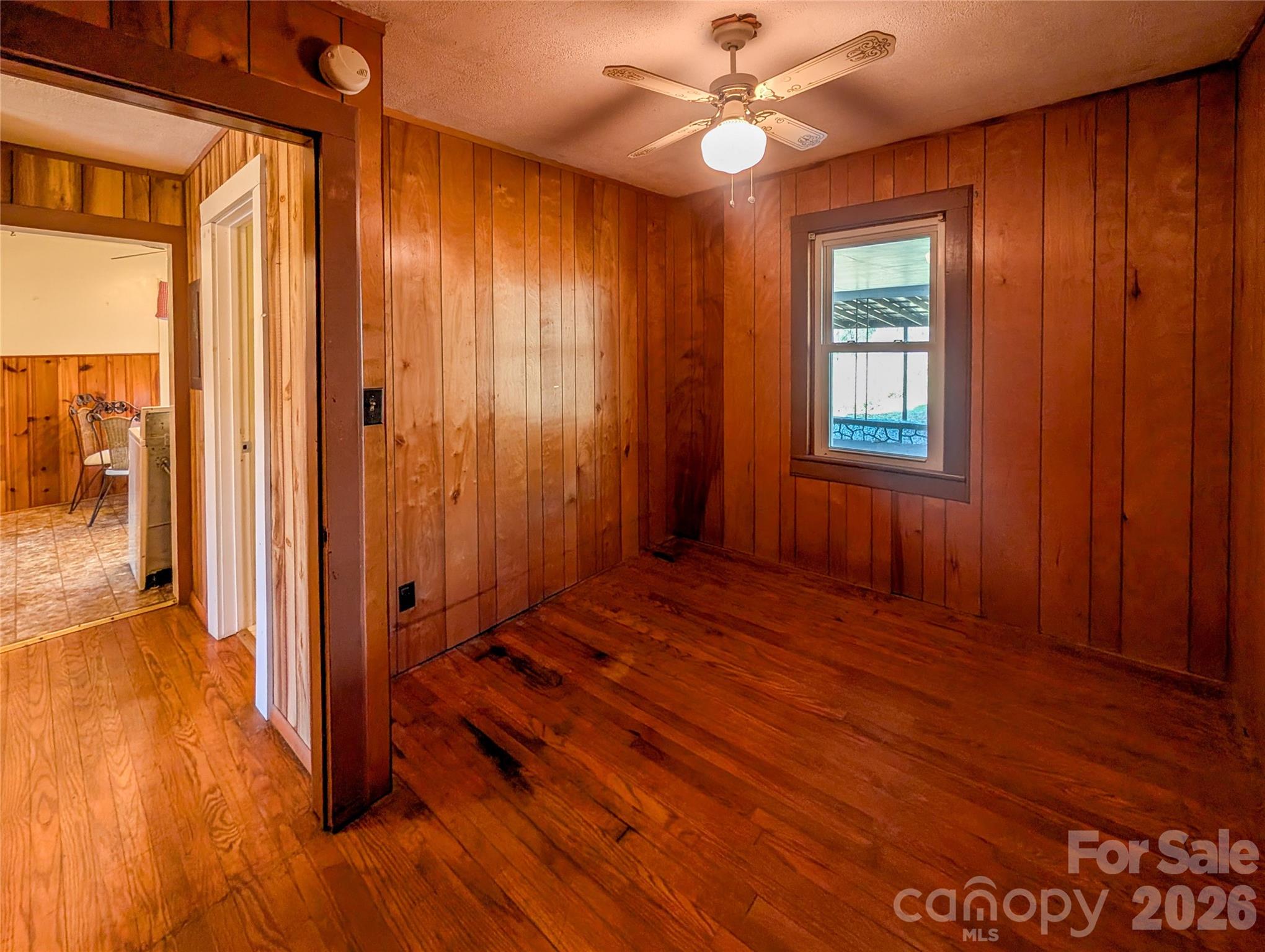 97 Tom Sparks Road — Spruce Pine