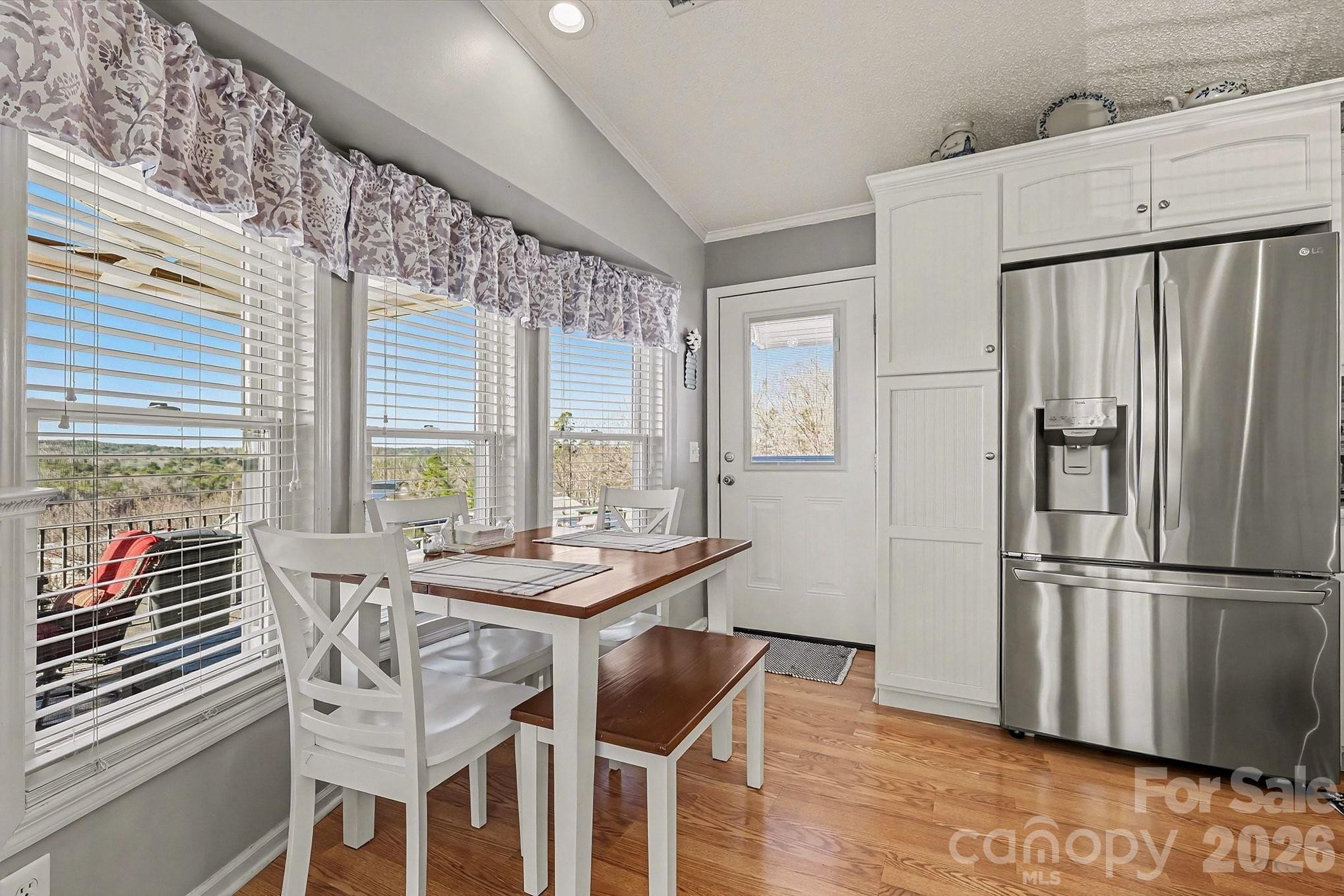 103 Oriole Road — New London