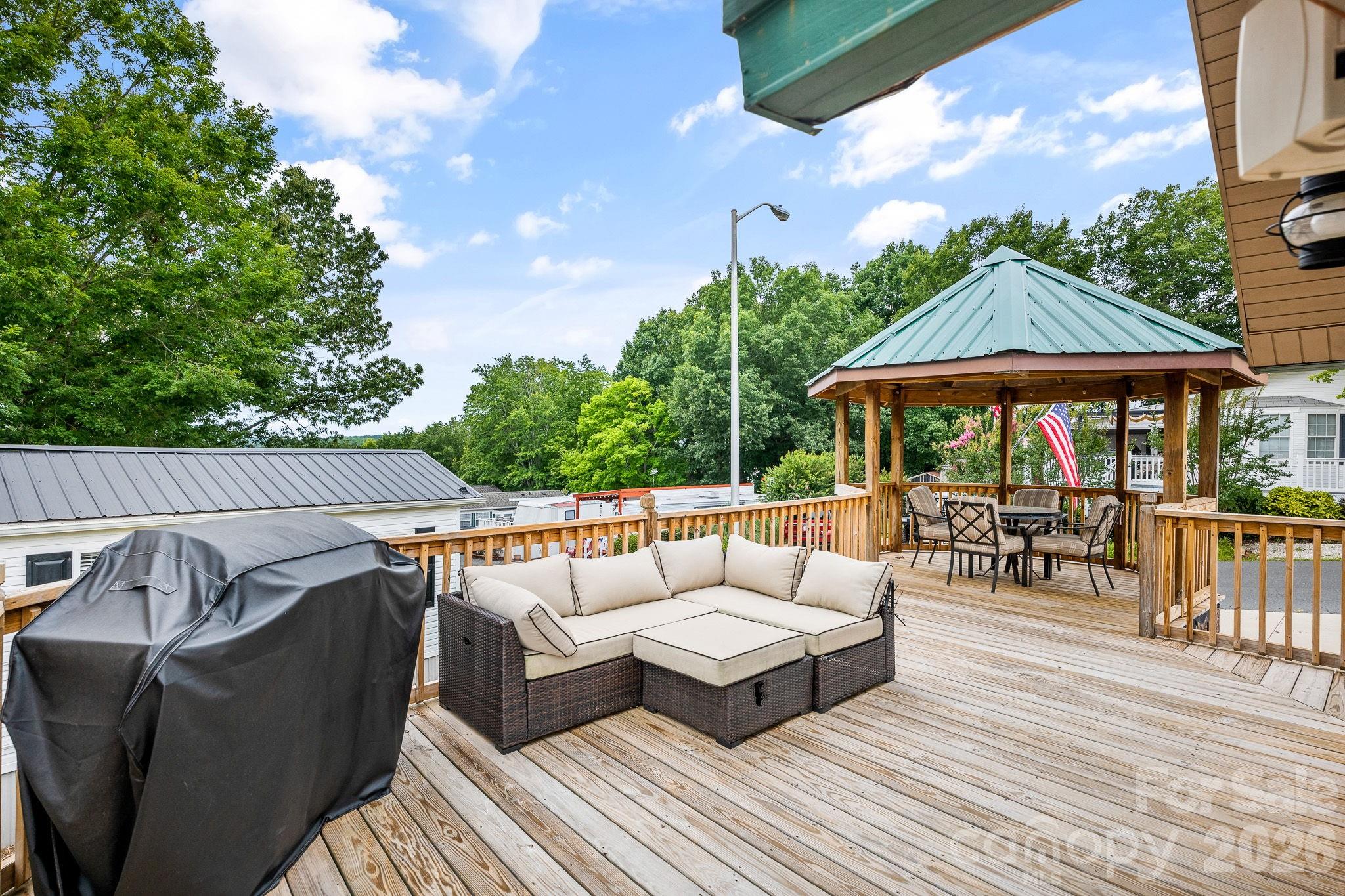 123 Grand View Drive #B180/181 — New London