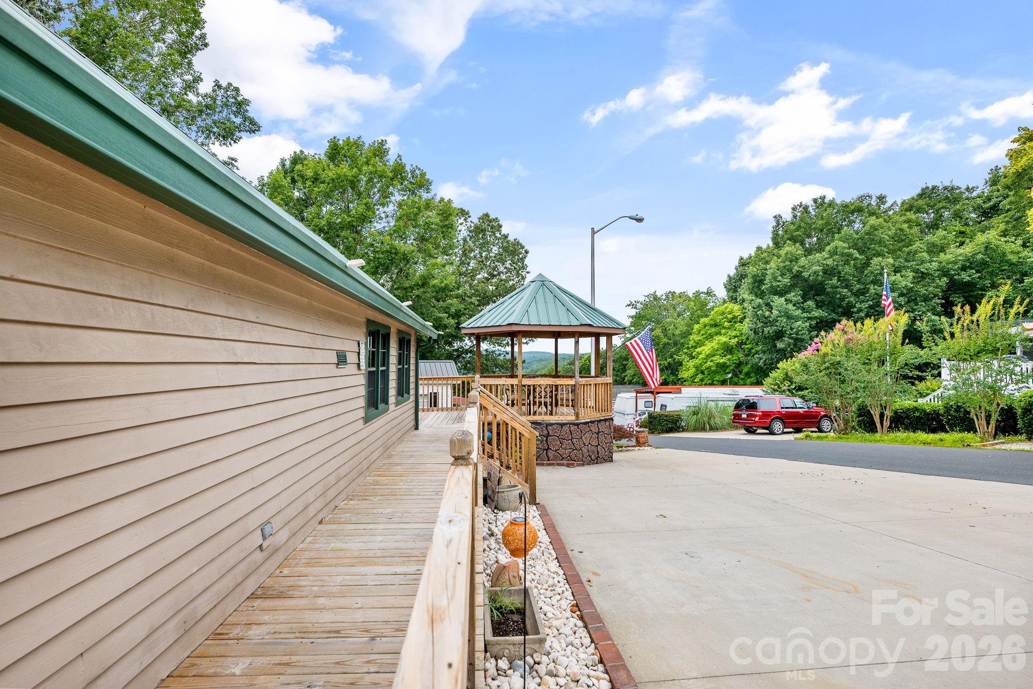 123 Grand View Drive #B180/181 — New London